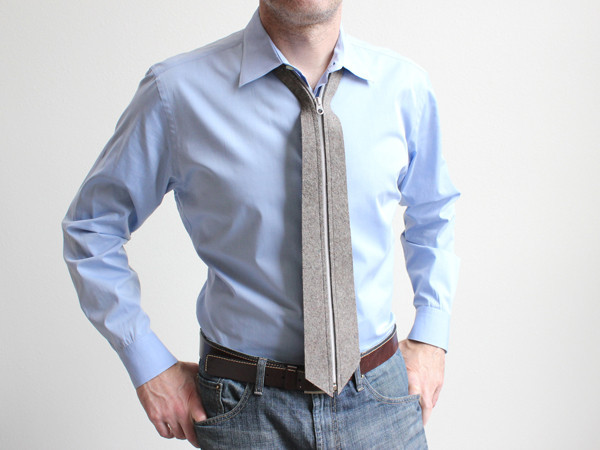 Вратовръзка с цип на дизайнера Джош Джейкъс