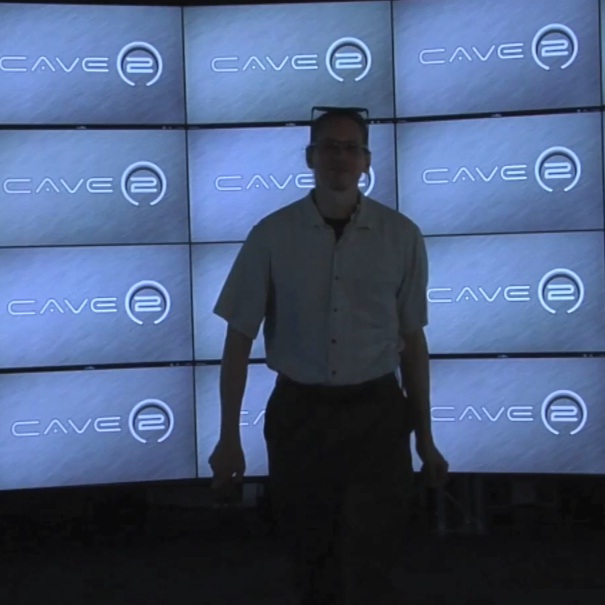 Системата CAVE2 използва 320-градусов екран с височина 2,5 м
