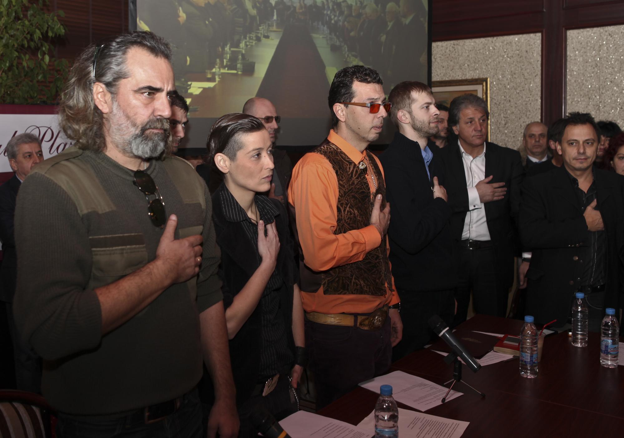 Активисти обсъдиха исканията си на 3 различни срещи в Сливен и София