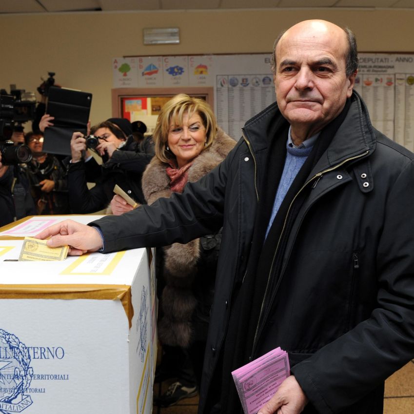 Пиер Луиджи Берсани гласува
