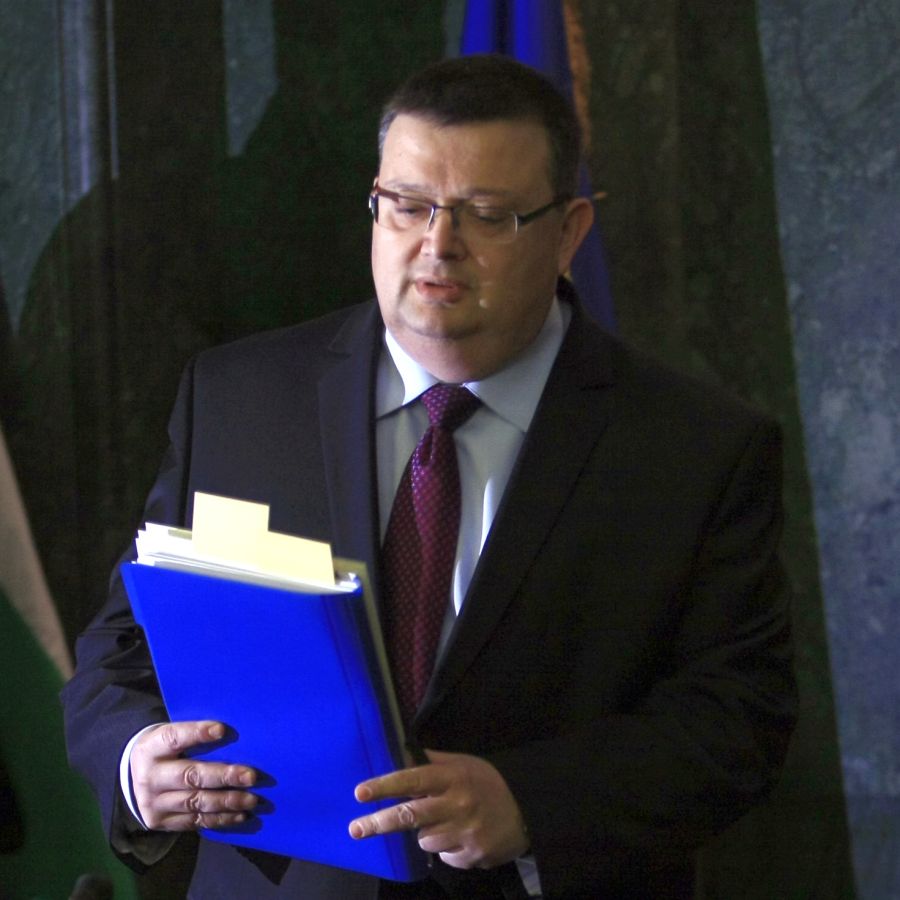 Цацаров: Новите проверки ще бъдат проведени от екип от прокурори от Софийската градска прокуратура и служители на ДАНС