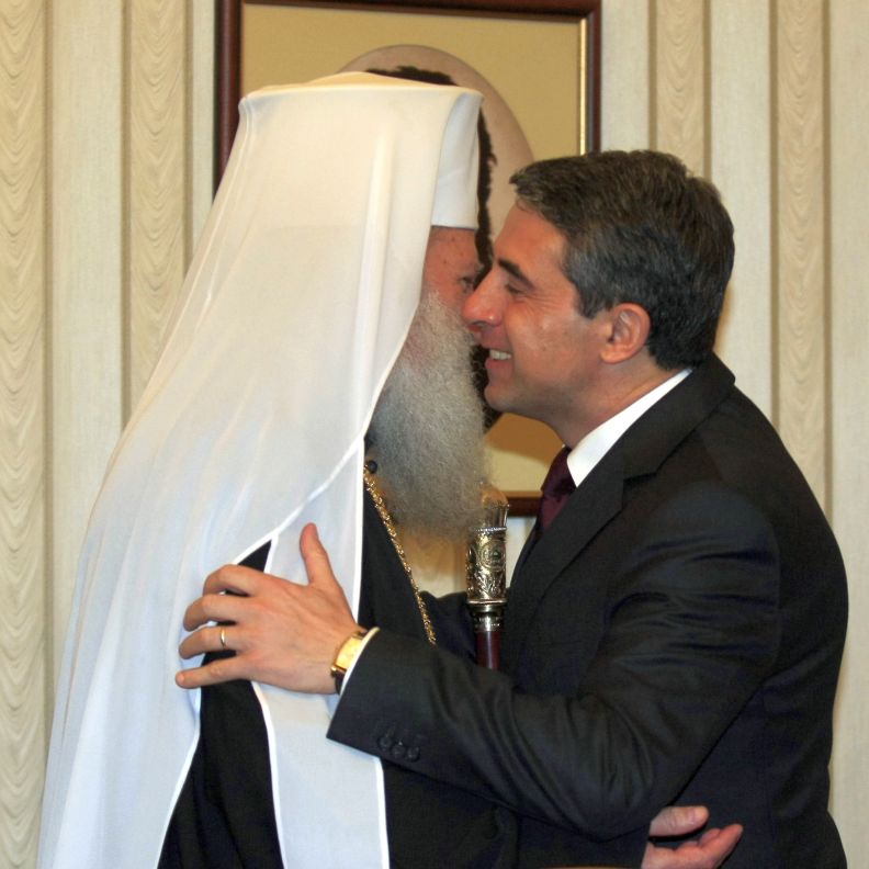 Патриарх Неофит към народа: Търсете правата си достойно