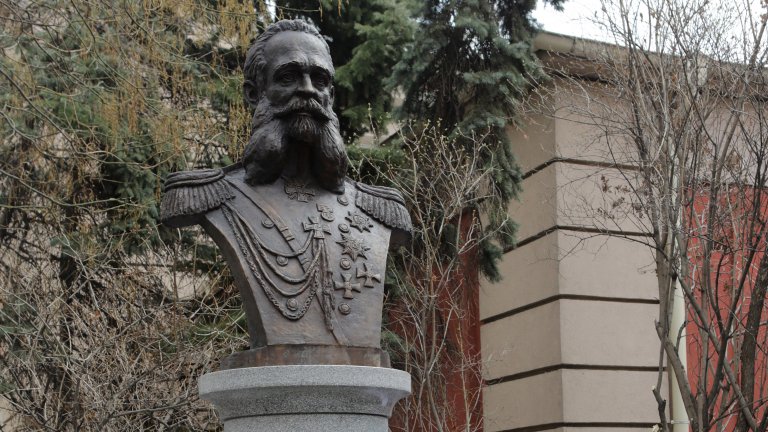 Откриха паметник на ген. Гурко в София