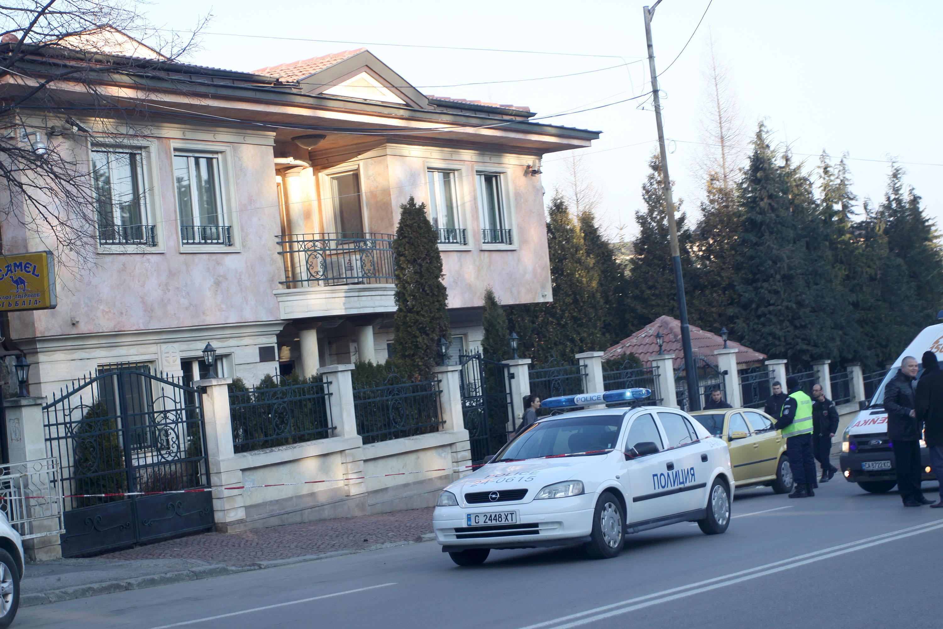 Нападателите са били трима с маски