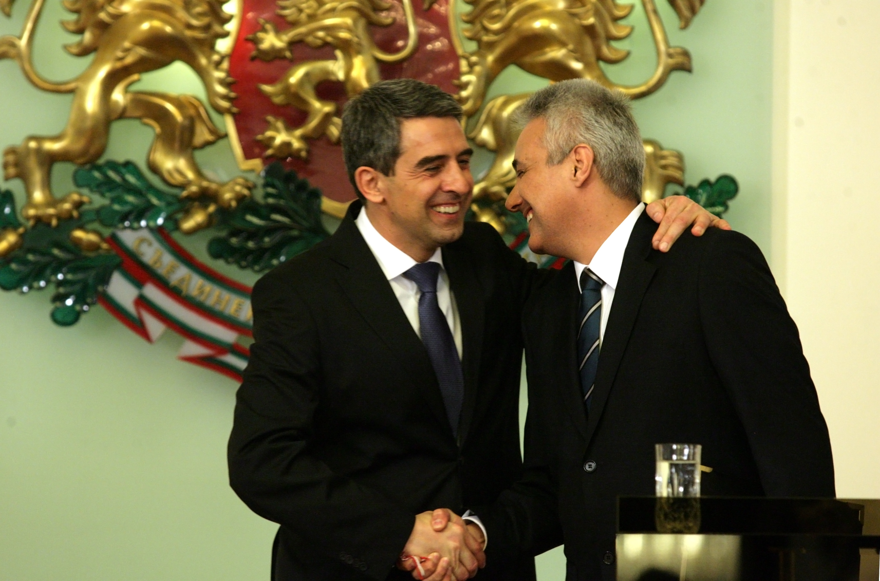 На България сега й е нужен дипломат, каза Росен Плевнелиев и назначи посланик Марин Райков за премиер