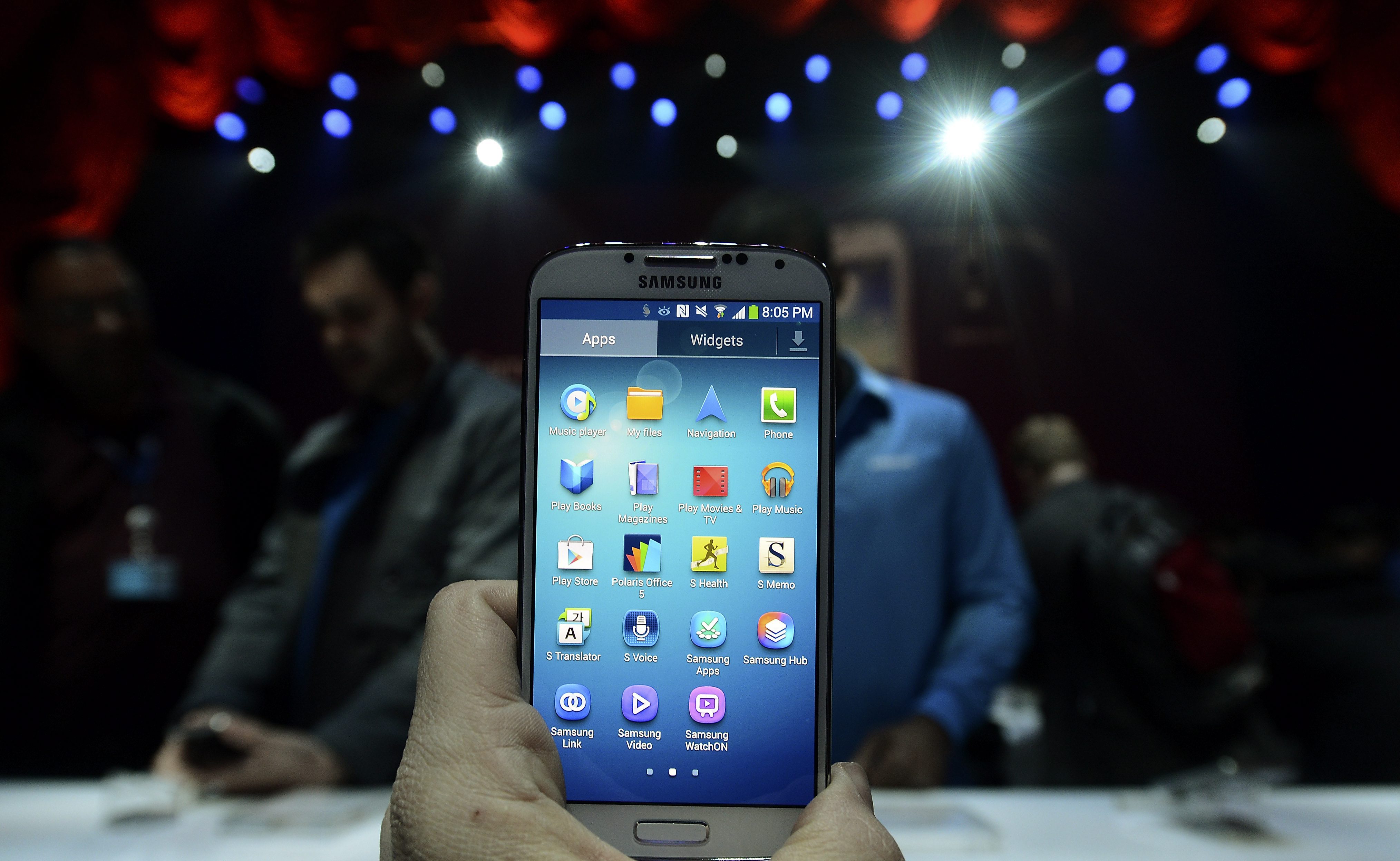 Samsung представи 8-ядрен Galaxy S4