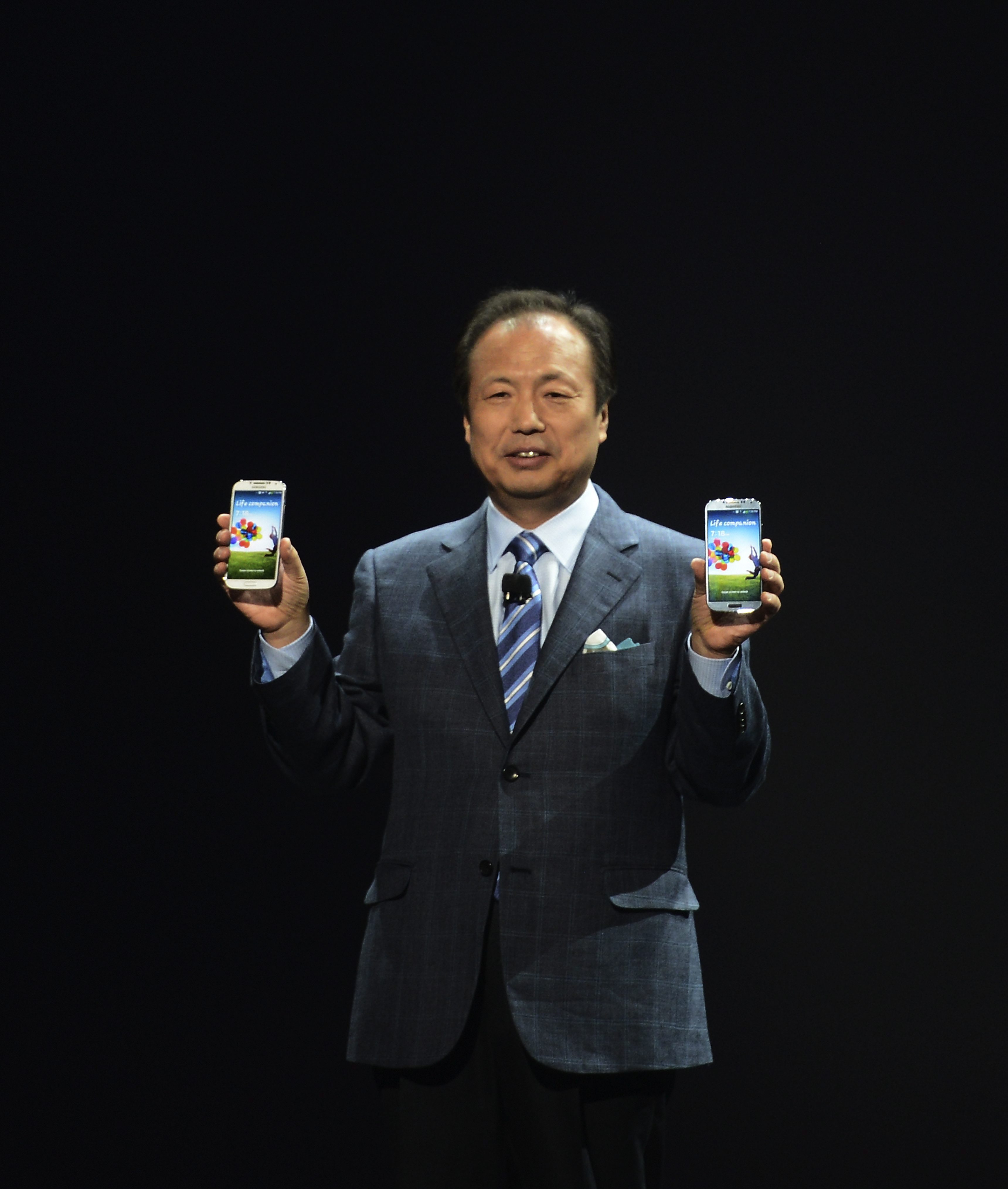 Samsung представи новия си флагман - Galaxy S4