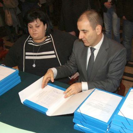 ГЕРБ пак се регистрира първа за изборите