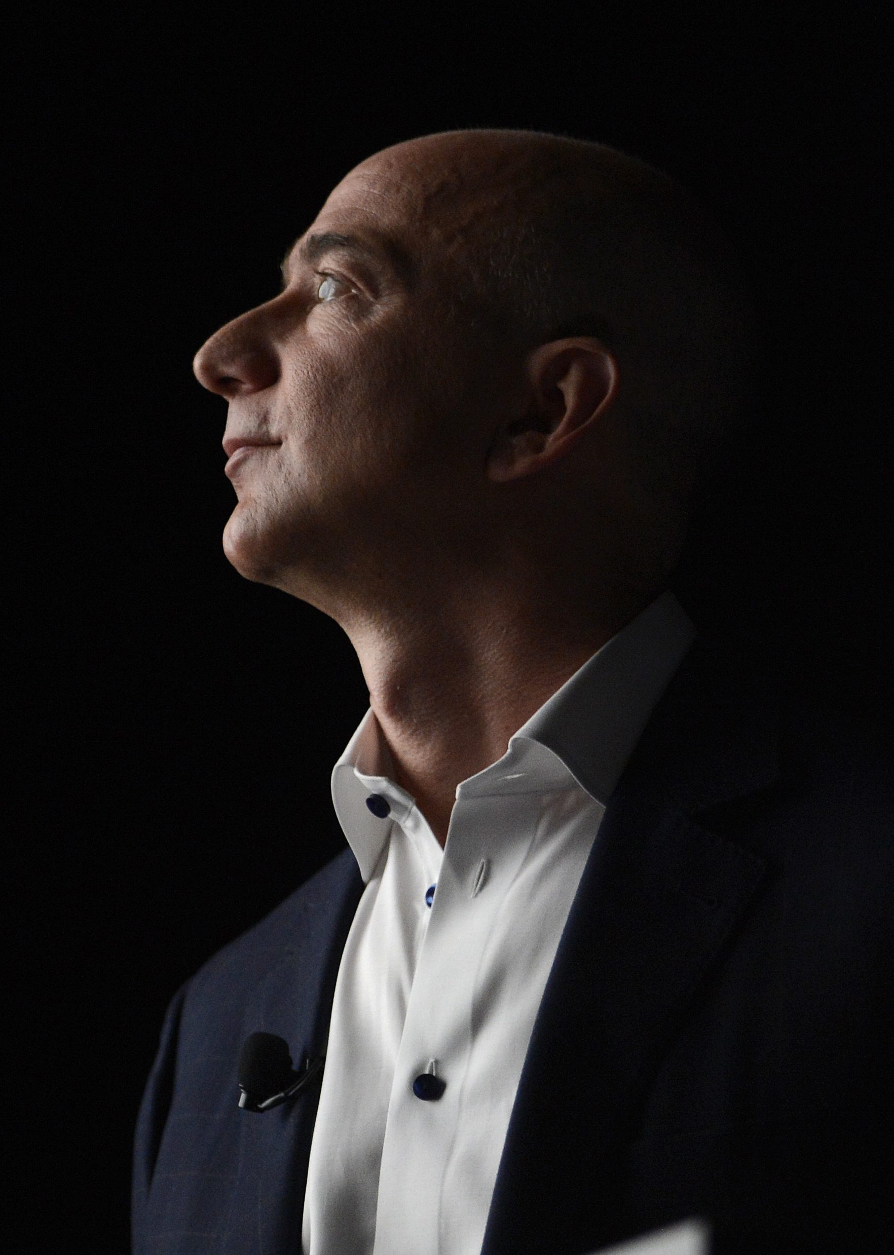 Джеф Безос: В Amazon не сме безсърдечни