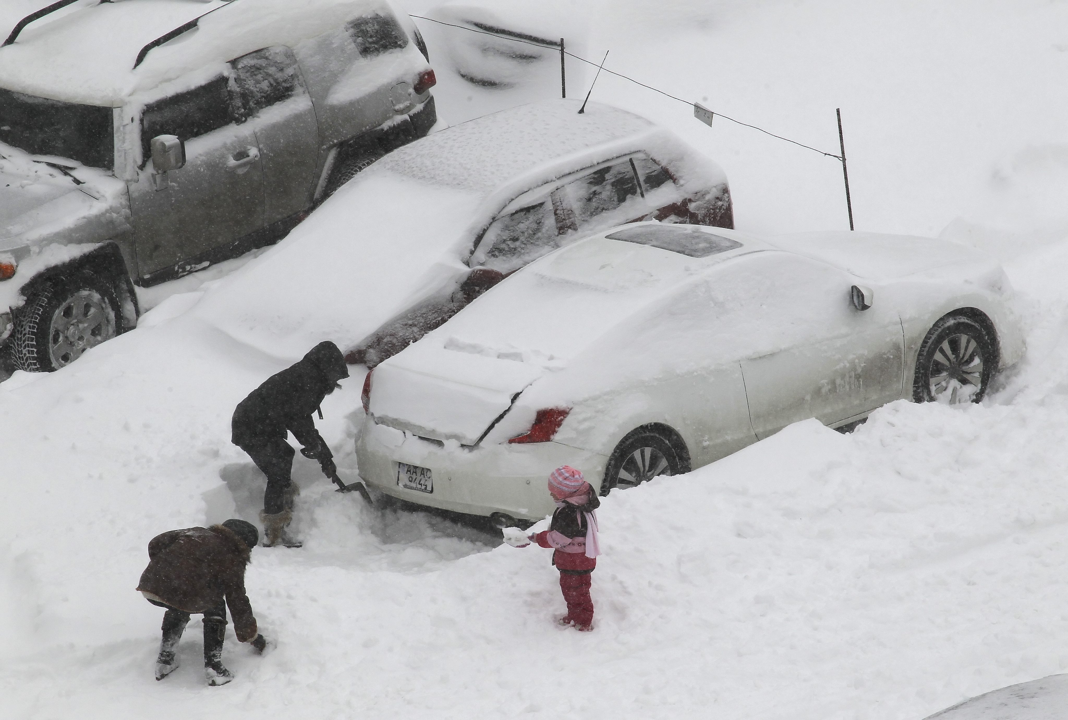 Снегът в Украйна няма да успее да завладее и Балканите