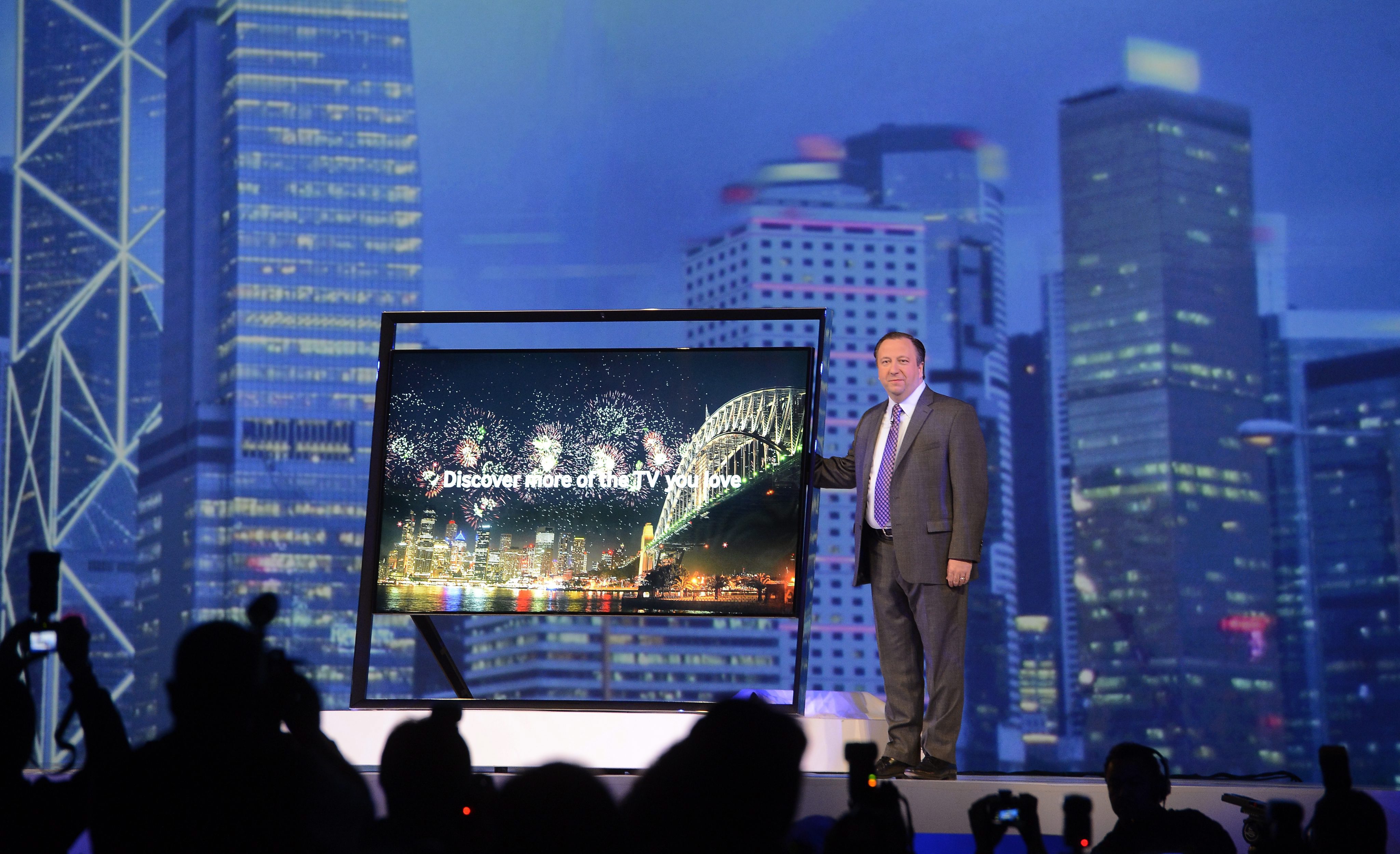 Samsung пуска 85-инчов Ultra HD телевизор