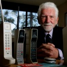 40 години от първия разговор по клетъчен телефон