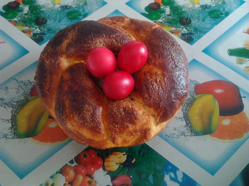 Великденски козунак