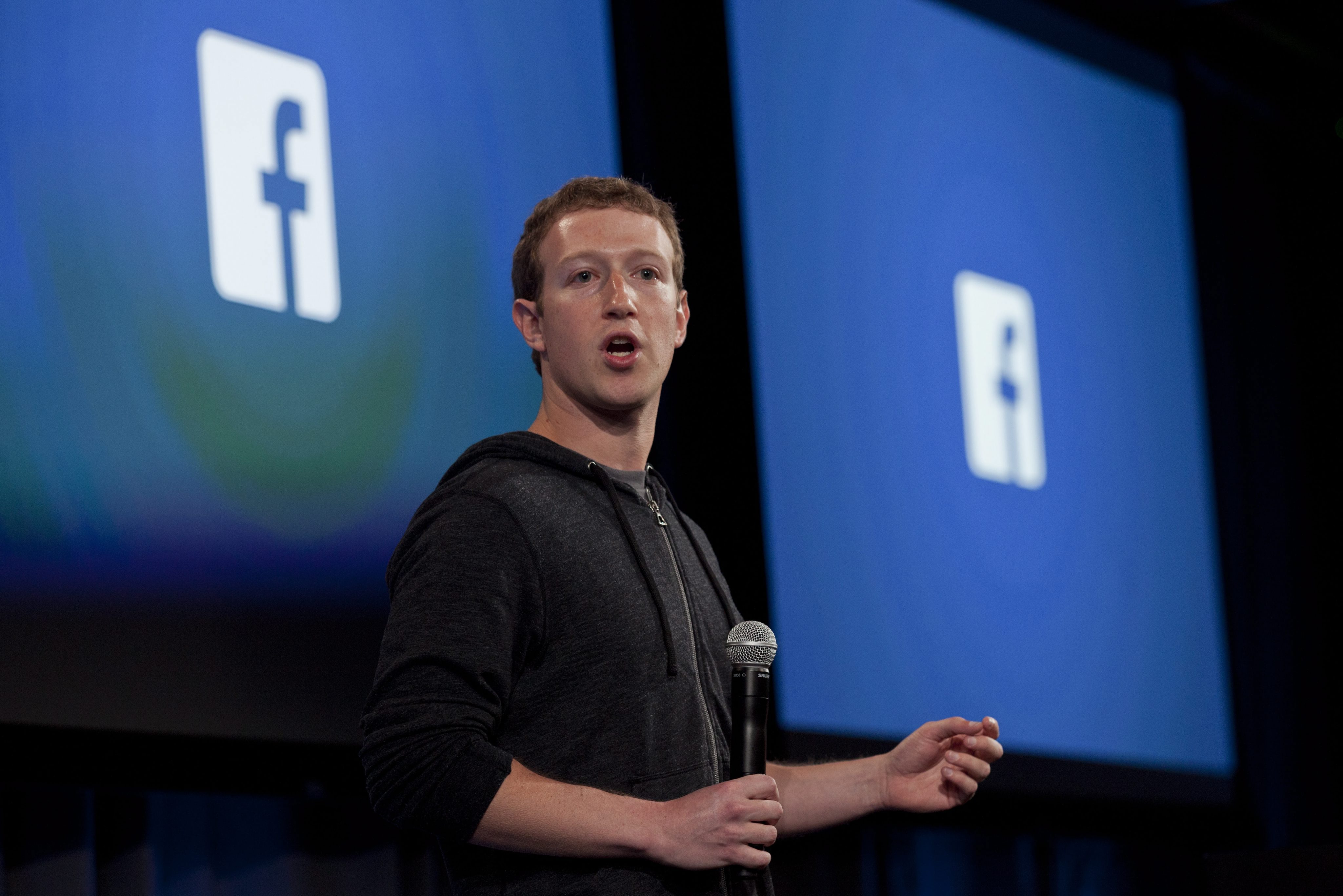 Facebook: Нямаме контрол върху цените на акциите
