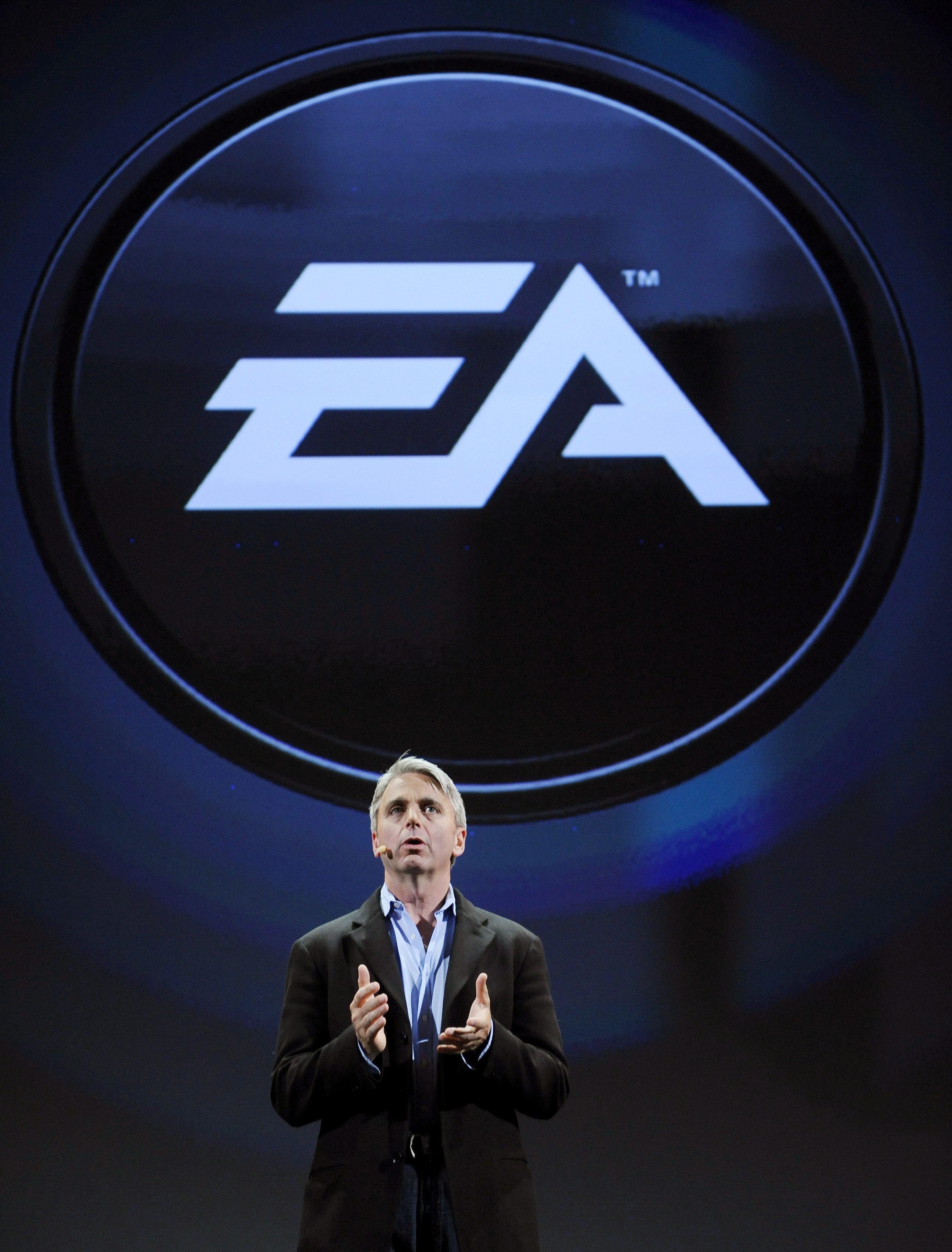 Игрите на EA имат по-ниско и от средното качество, струват скъпо и не са поддържани по подходящ начин, твърдят потребителите