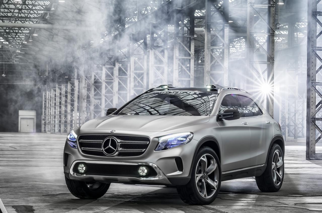 Това е най-малкият кросоувър на Mercedes (видео)