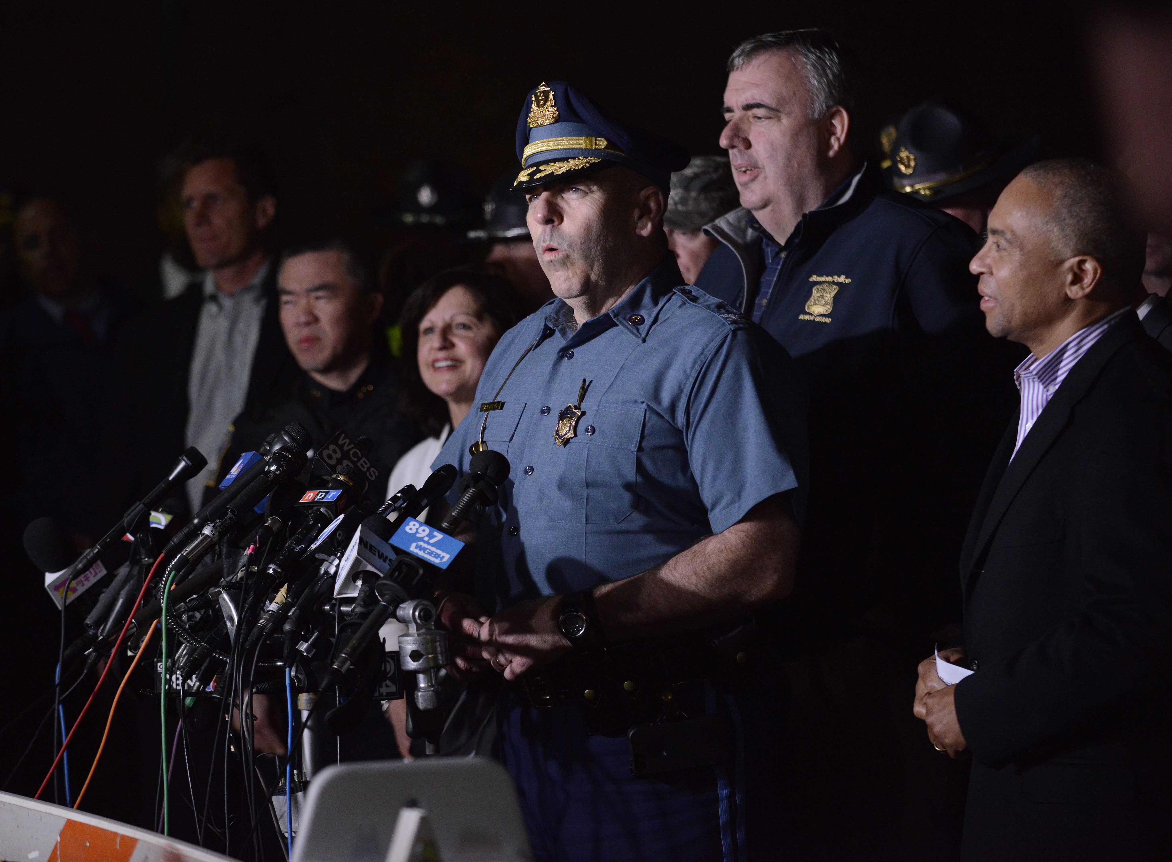 Вторият заподозрян за атентата в Бостън задържан жив, но тежко ранен