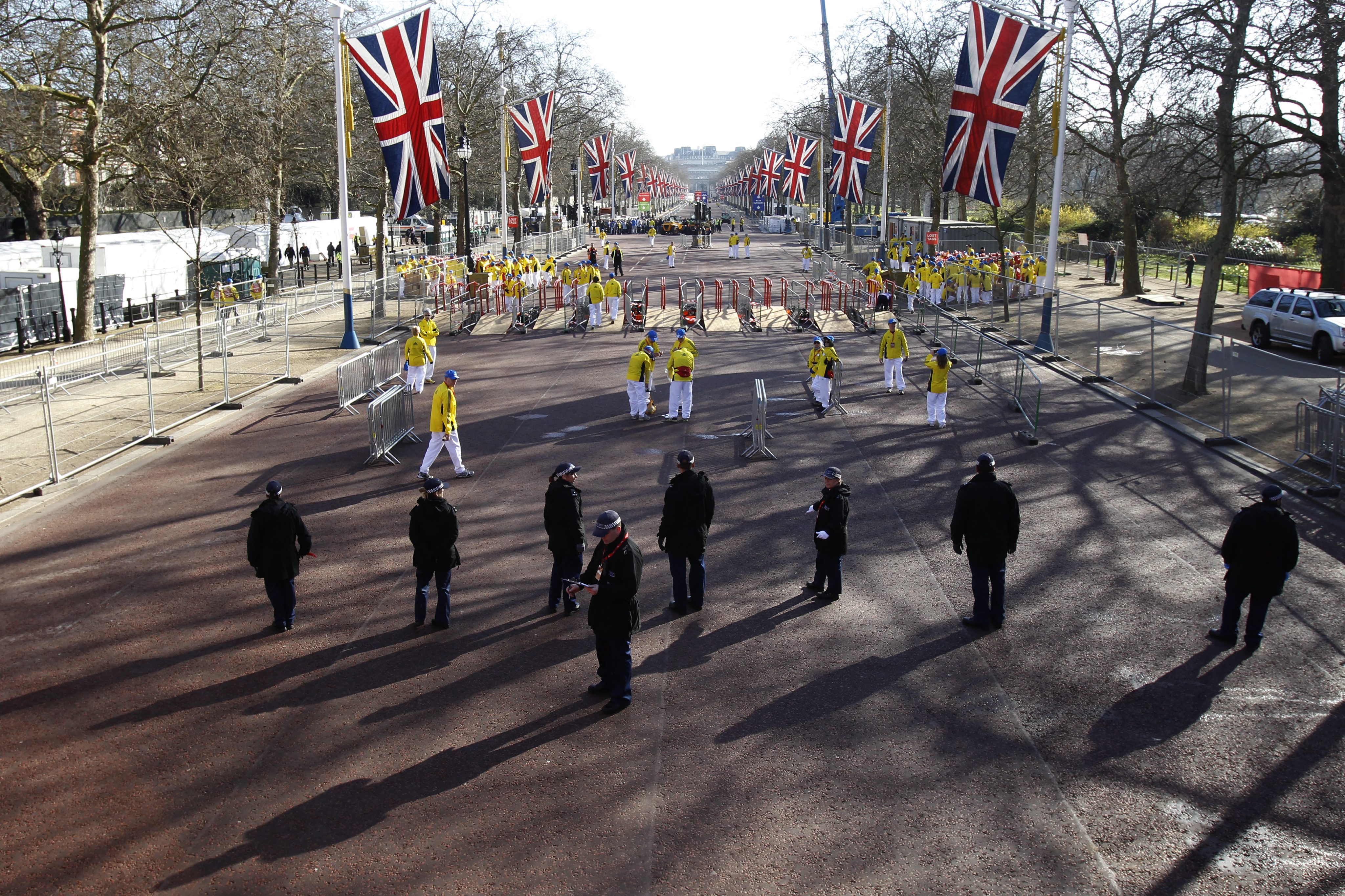Засилено е полицейското присъствие около днешния маратон в Англия