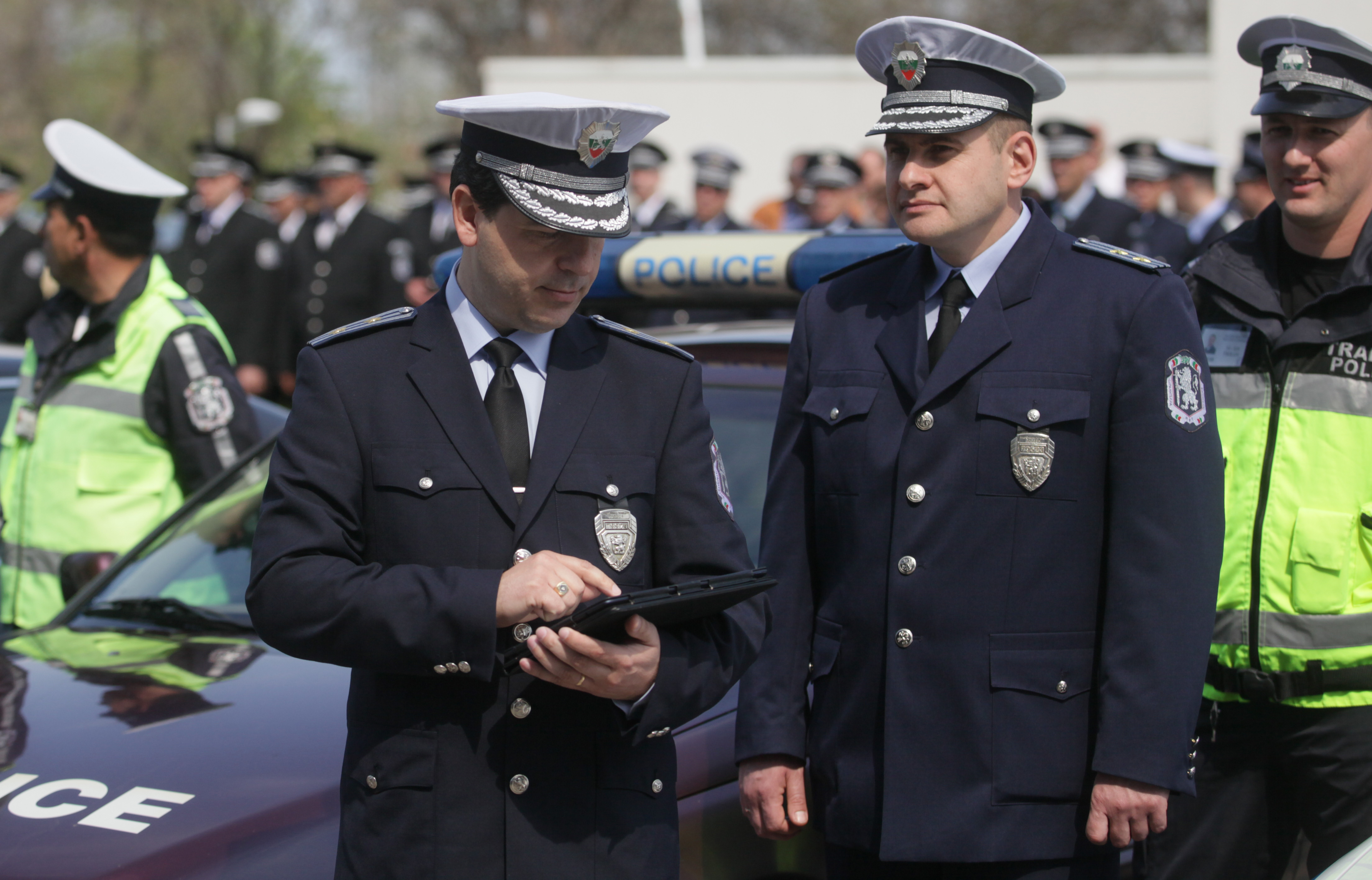 ”Пътна полиция” получи 122 таблета за проверка на водачите