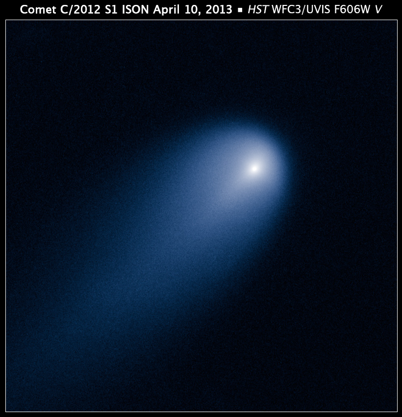 Снимка на ”кометата на века” ISON, заснета от телескопа ”Хъбъл”