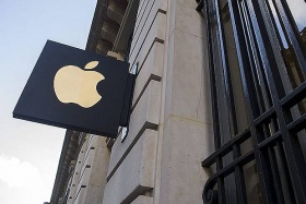 Най-богатият руснак вложи 100 млн. долара в “Епъл“