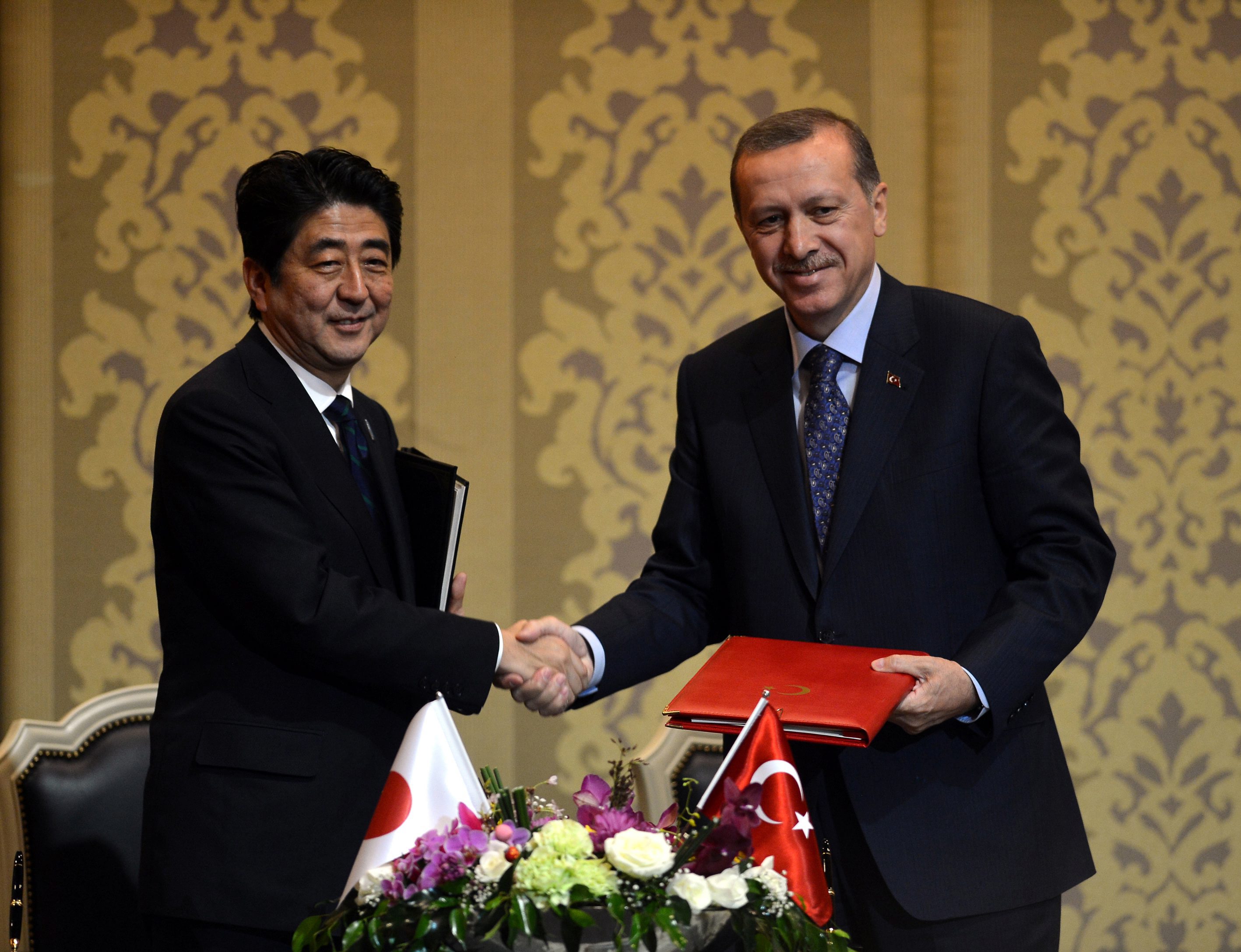 Япония и Турция подписаха за АЕЦ на Черно море