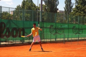 Шестима български тенисисти на осминафиналите в Пловдив