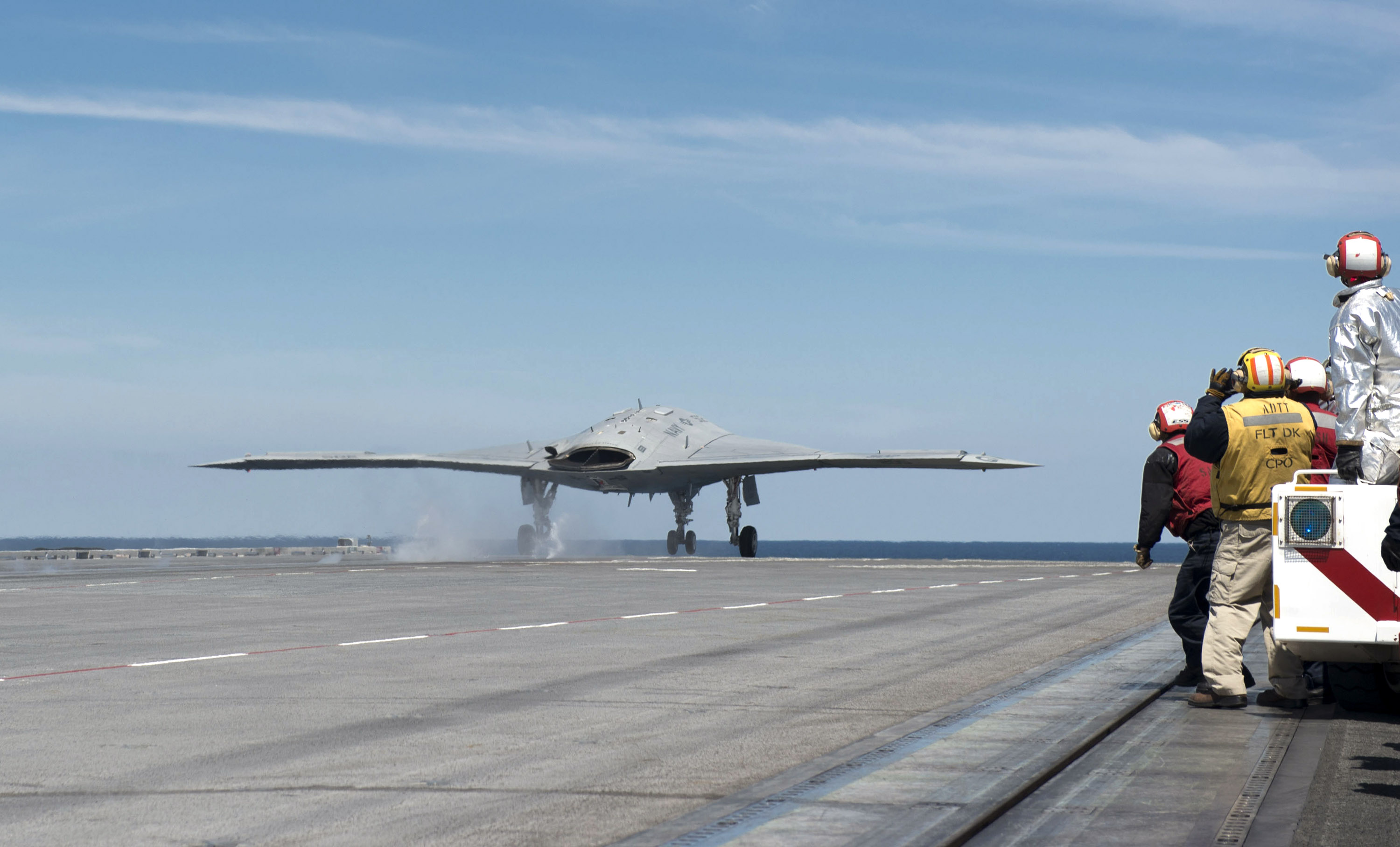 САЩ тестват безпилотен самолет Х-47В