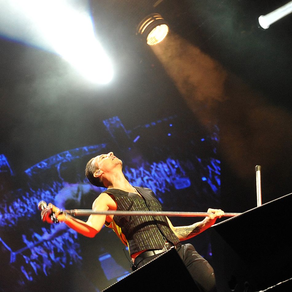 Блокадата на границата отмени концерта на Depeche Mode в Истанбул