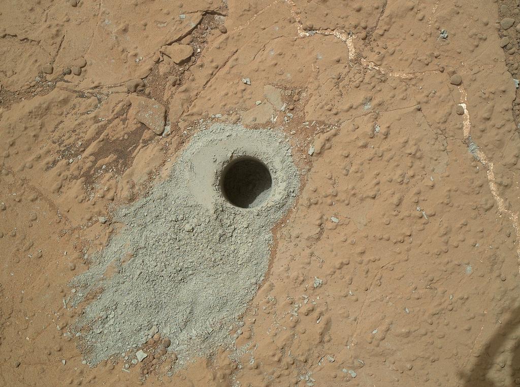 ”Кюриосити” взе втора проба от марсианска скала