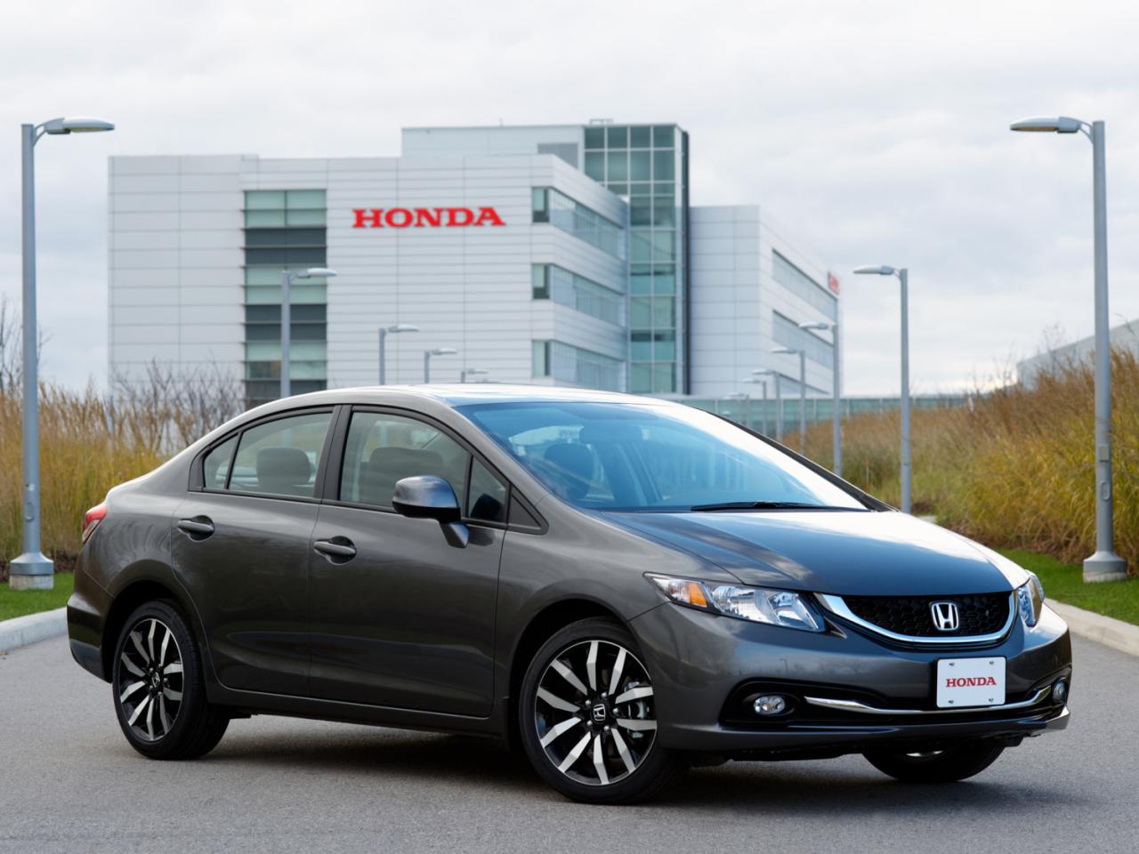 Honda пуска фейслифта на Civic Sedan в Европа