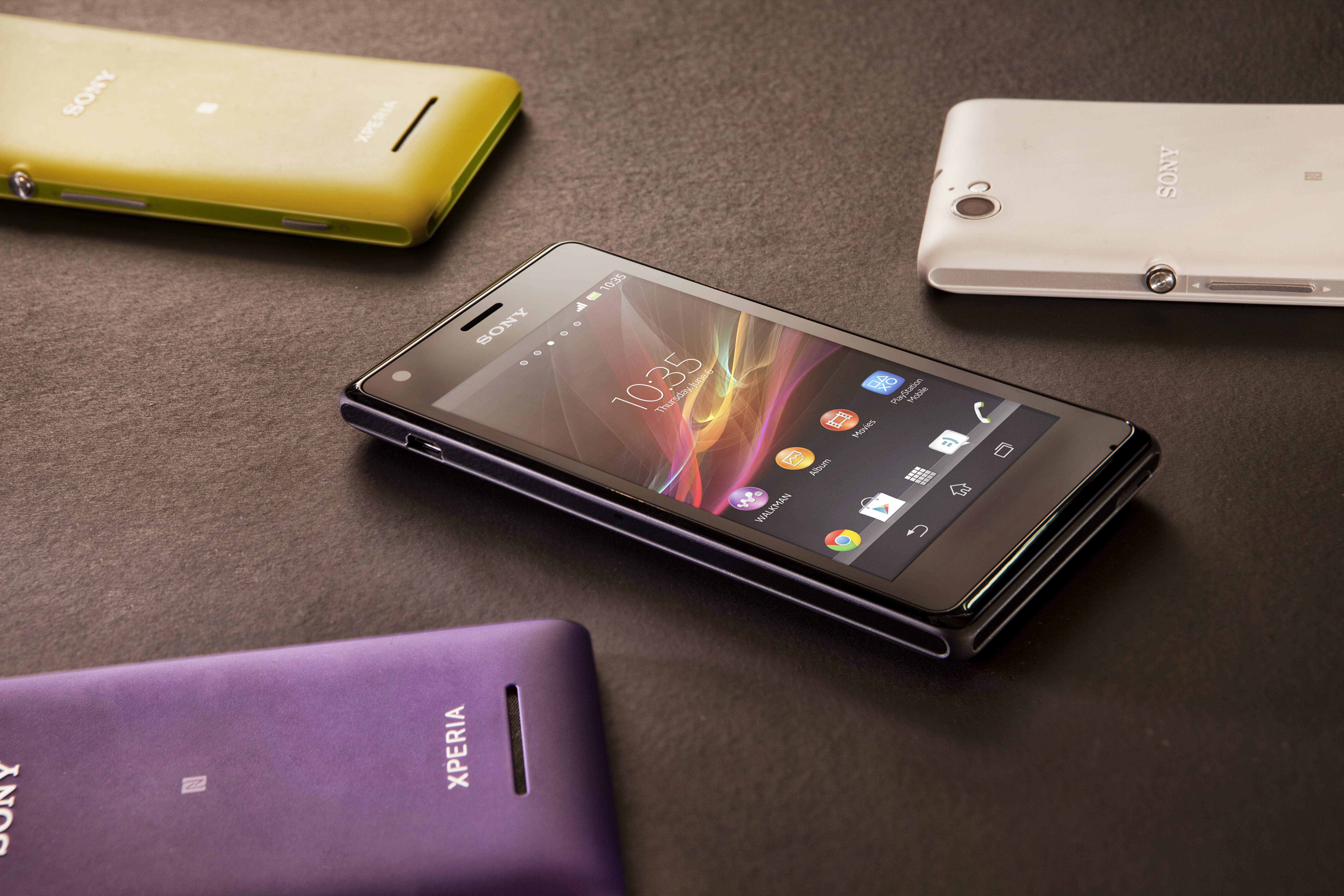 Sony обяви достъпен 4-инчов Xperia M