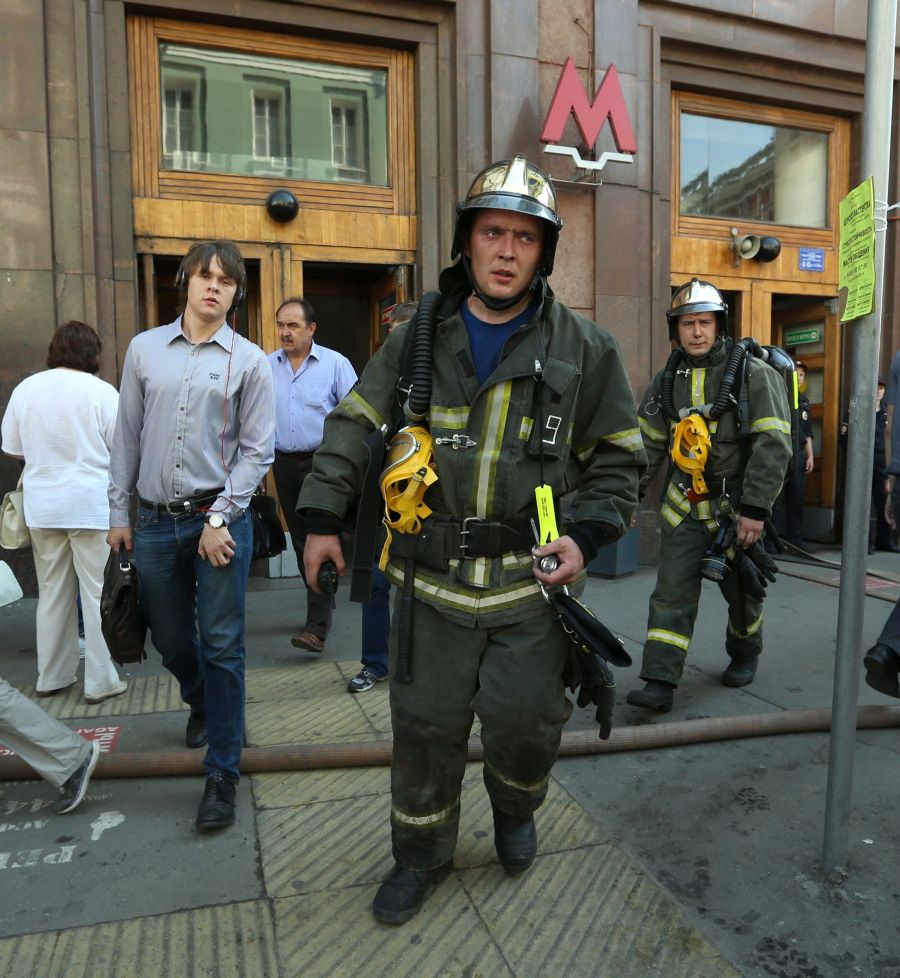 На 5 юни късо съединение причини пожар в московското метро