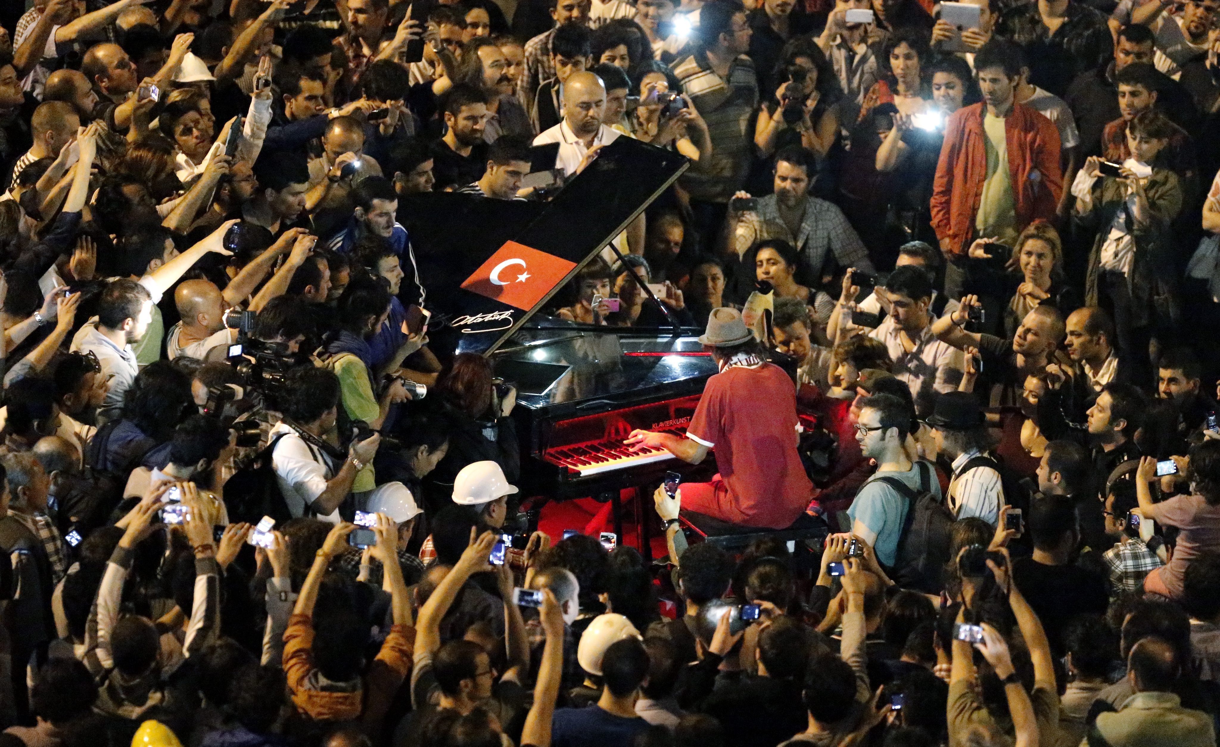 Ердоган чака решението на съда за парка ”Гези”