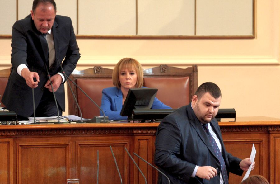 Парламентът избра в петък Делян Пеевски за председател на ДАНС