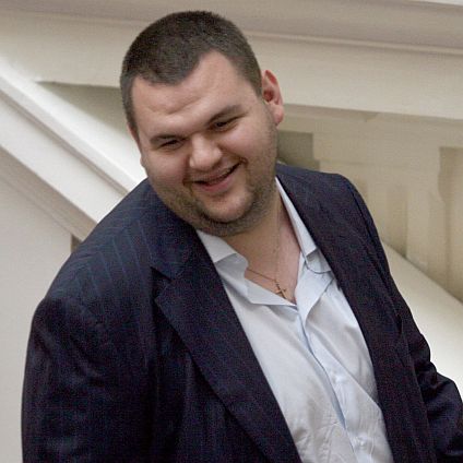 Делян Пеевски бе избран в петък от парламента за председател на ДАНС