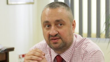 Ясен Тодоров: Прокуратурата изобщо не трябва да работи, ако следи кога се връчват мандати