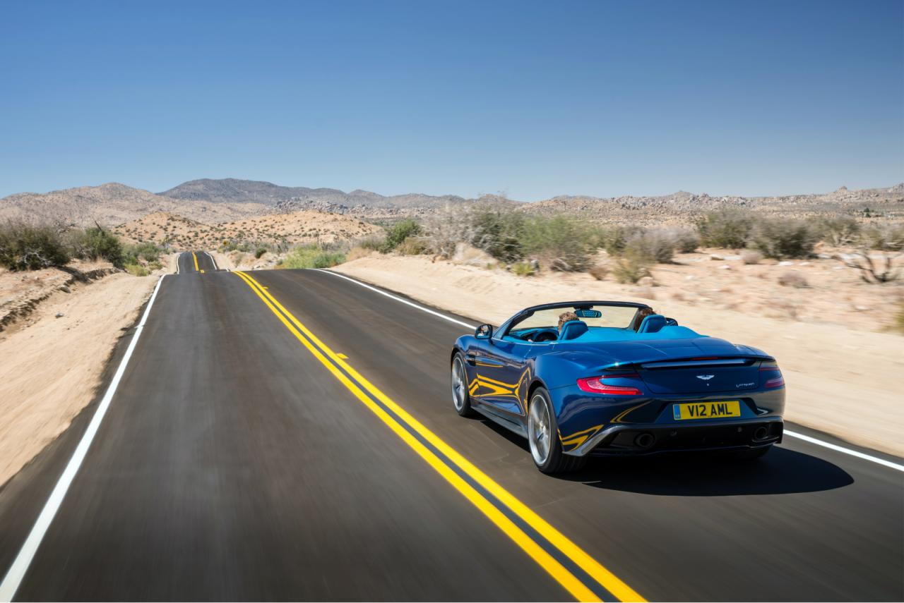 Daimler купува Aston Martin?