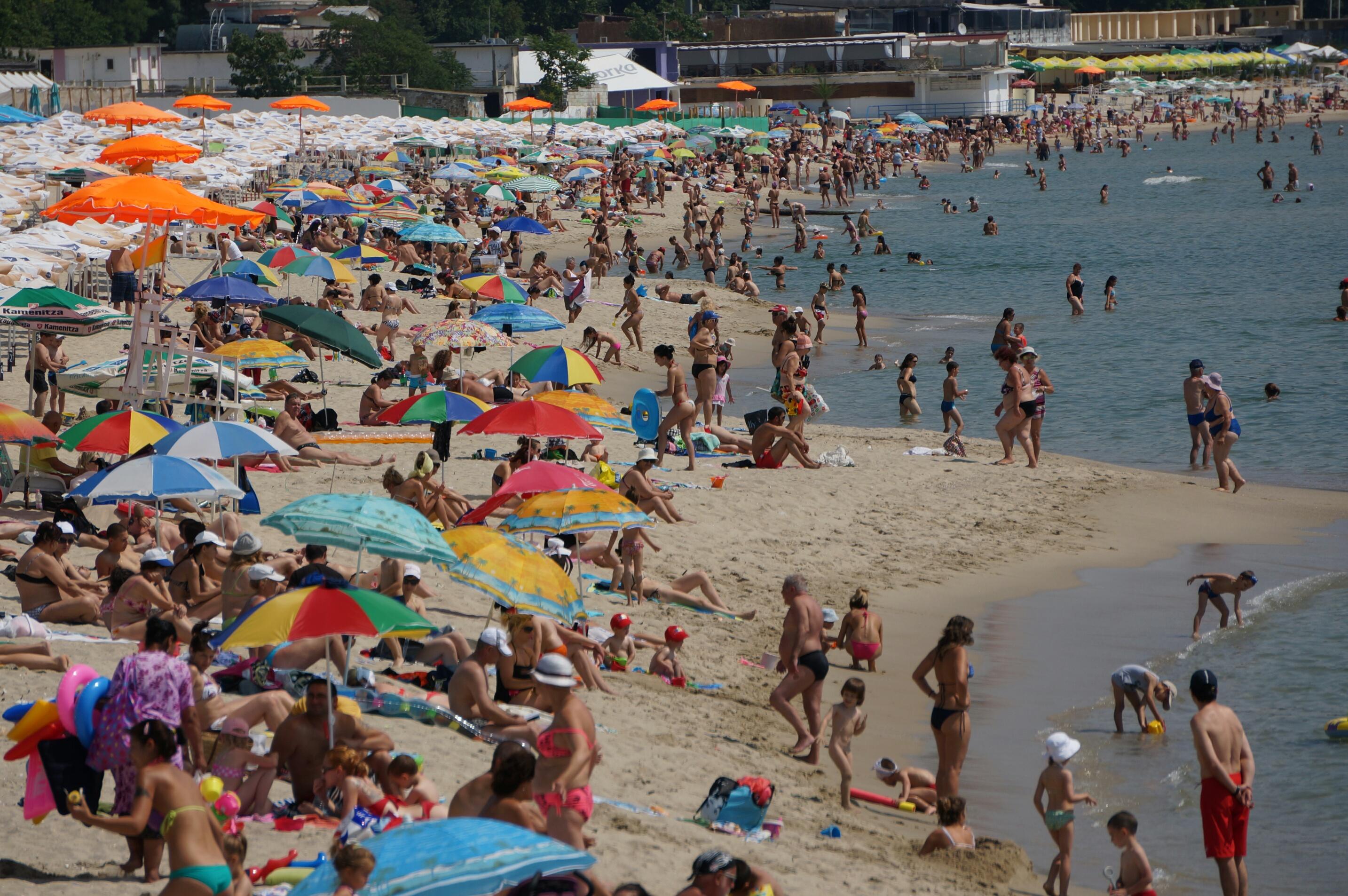 Ръст на туристите в курортите край Варна