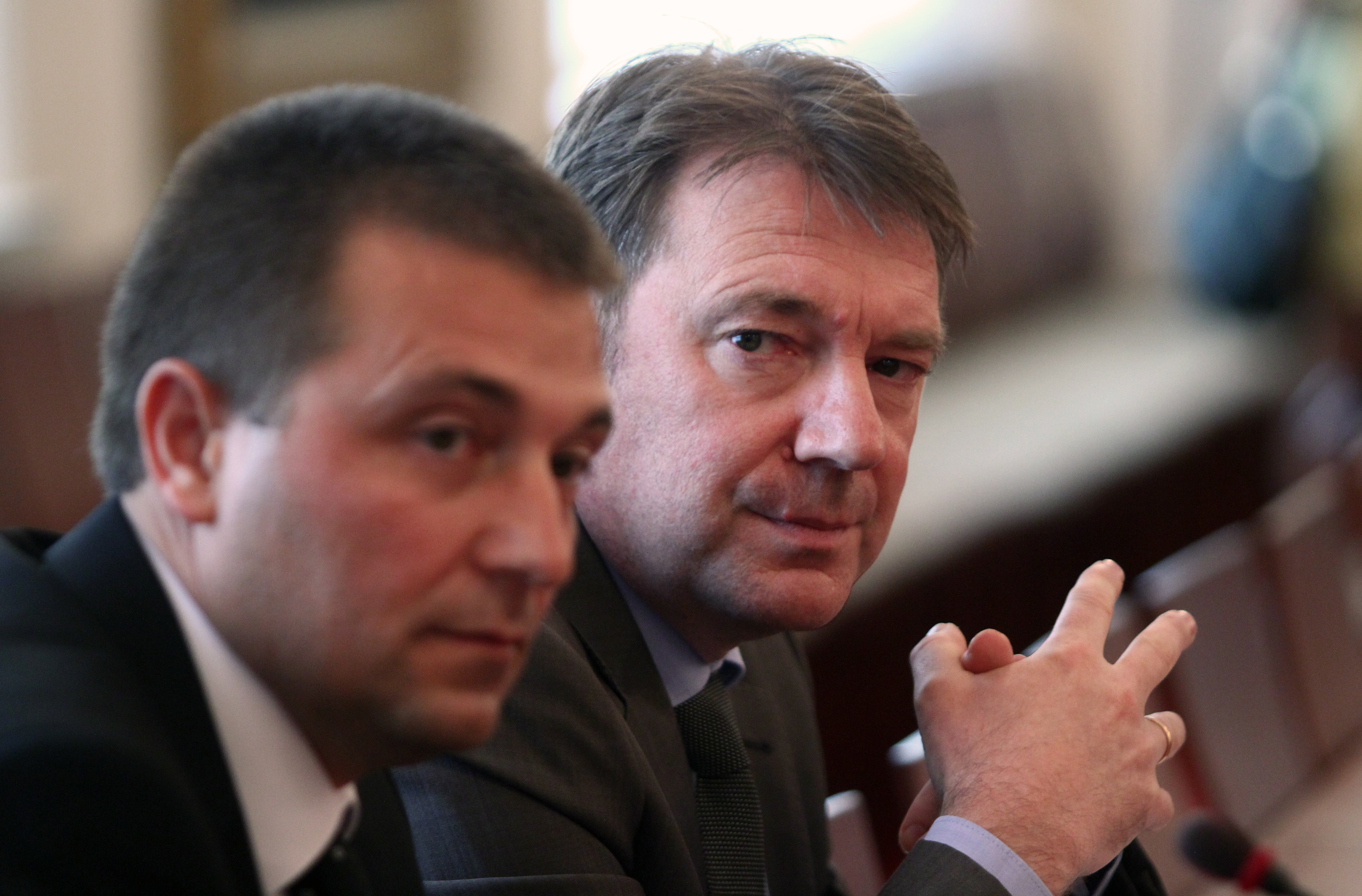 Директорът на ДАНС Владимир Писанчев (вдясно) и неговият заместник Недялко Недялков