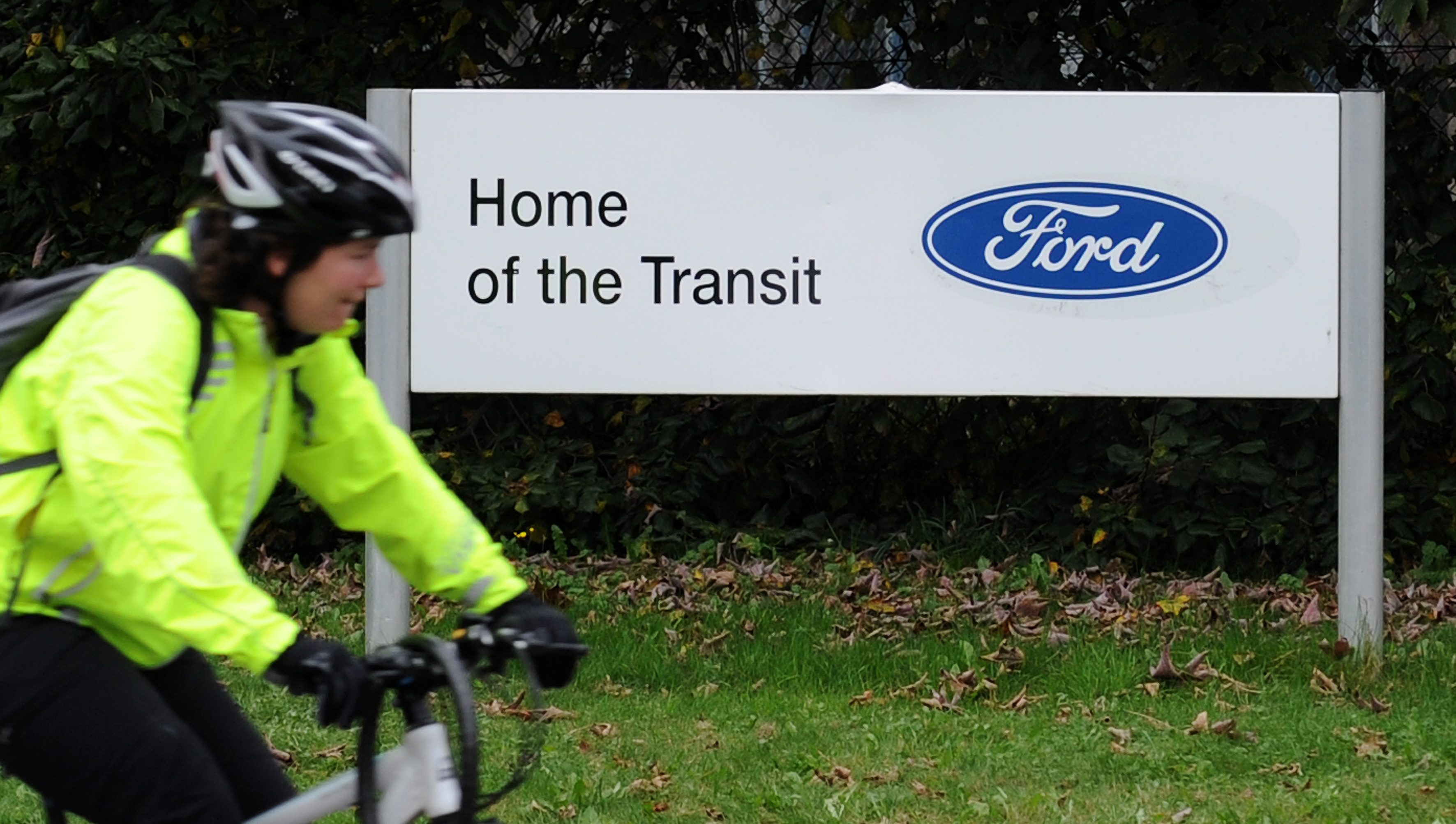 Ford закрива заводите си във Великобритания и ги мести в Турция