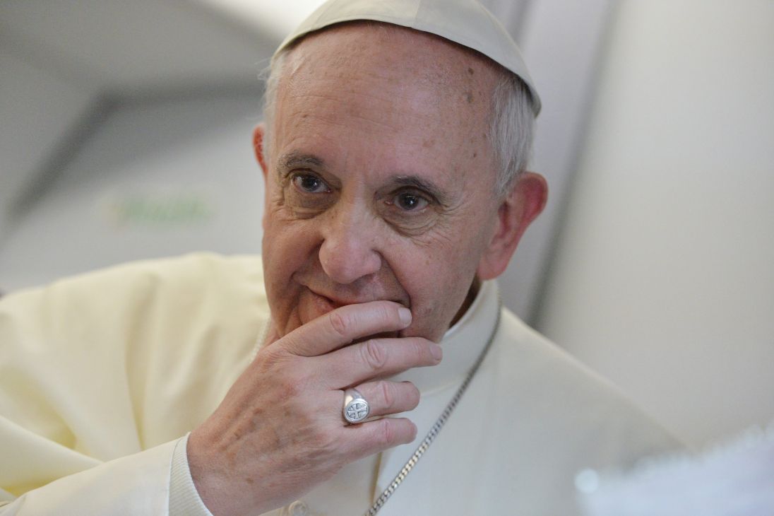 Папата не се срещна с носителите на Нобел за мир