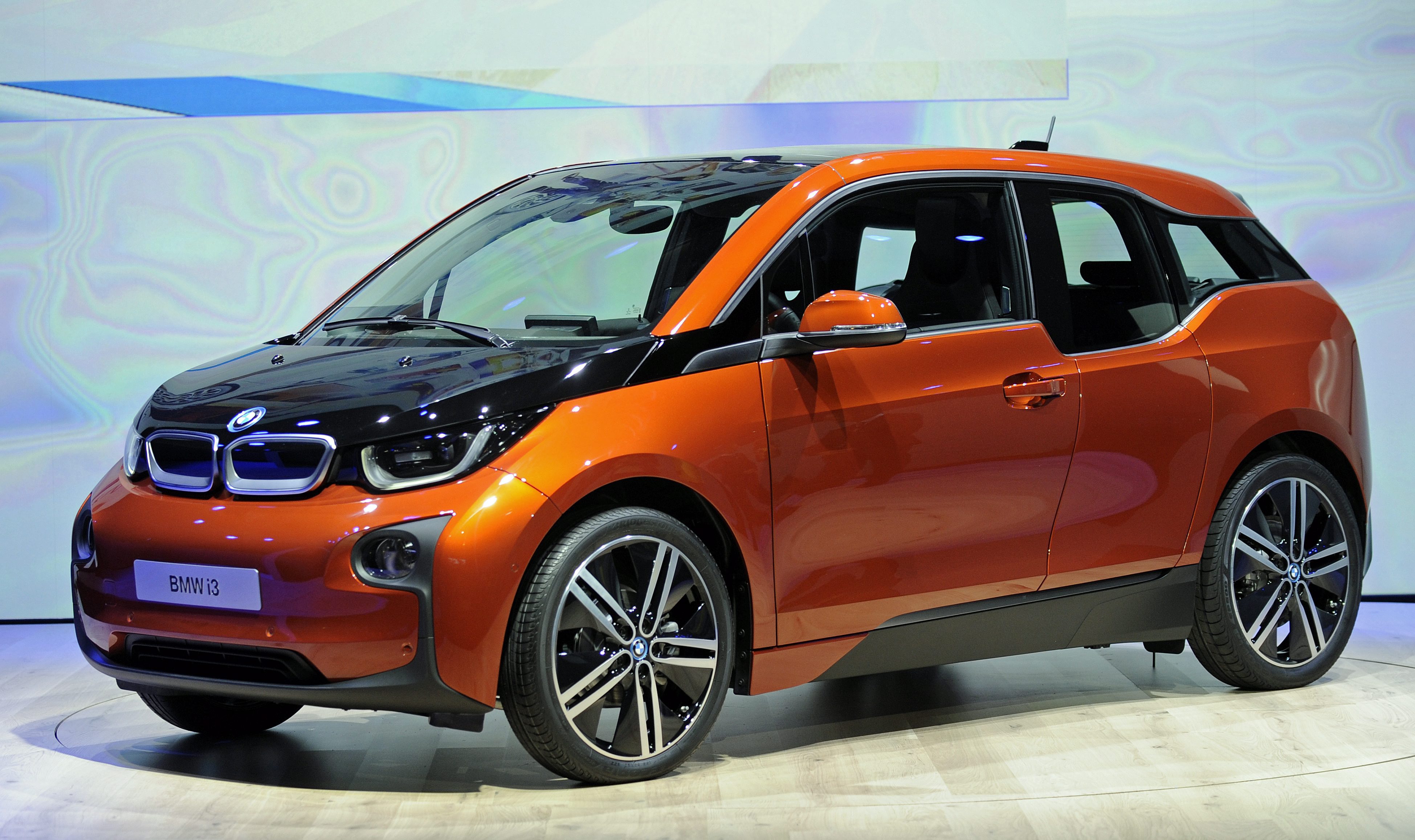 За BMW i3 се чака най-малко 6 месеца