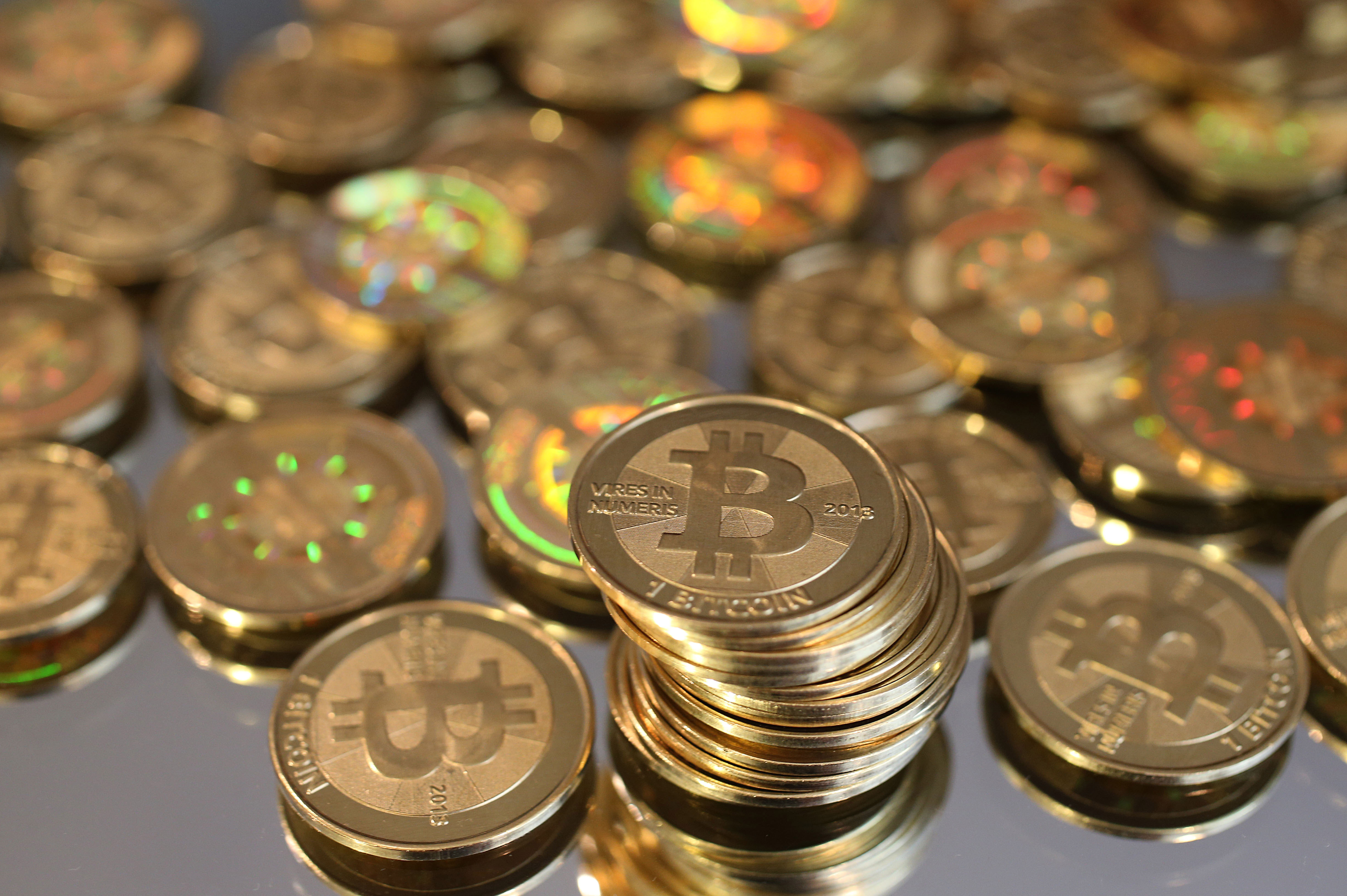 Доходите от продажба на валутата Bitcoin се третират като доходи от продажба на финансов актив