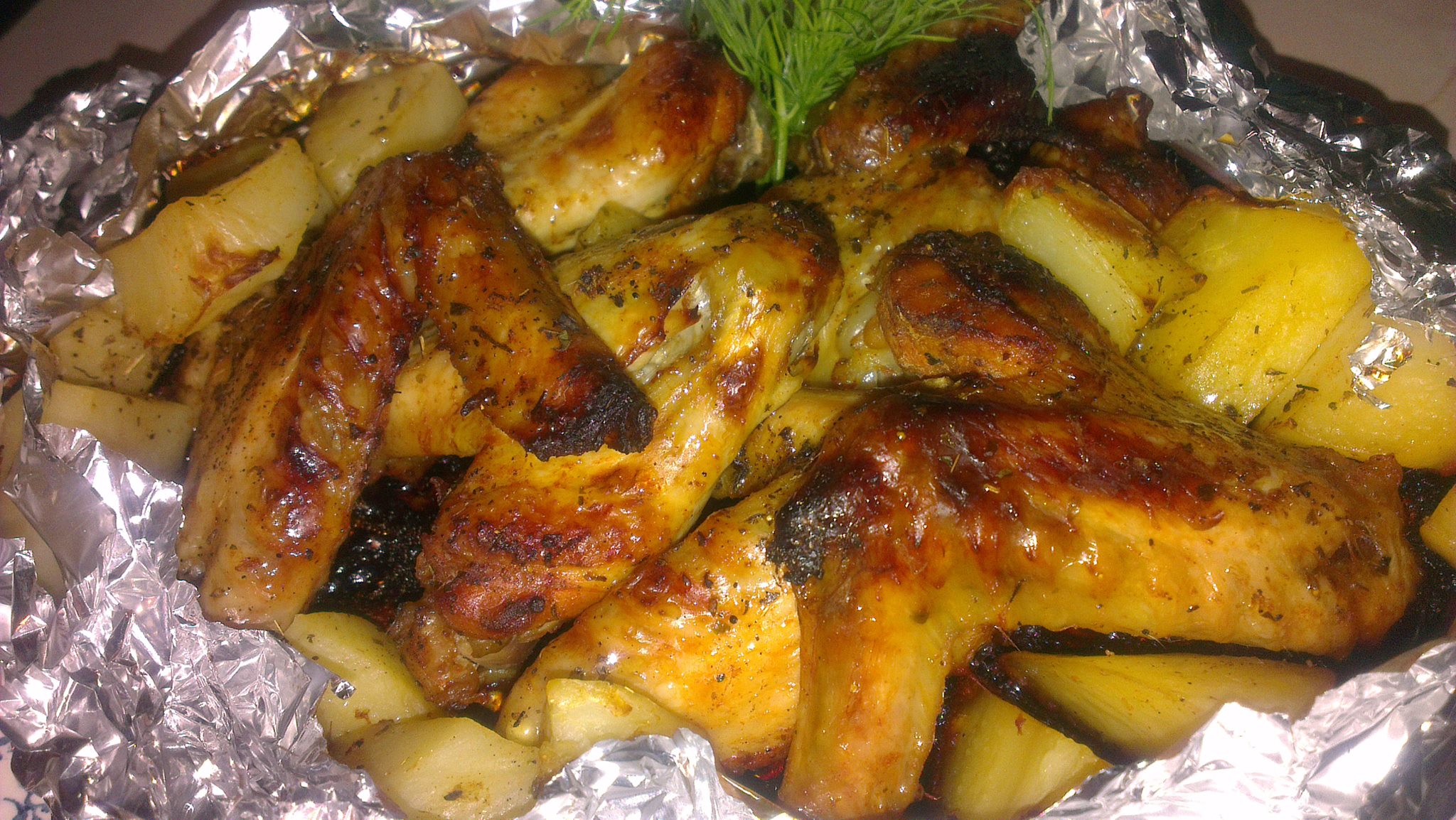 Мариновани пилешки крилца в пакетче