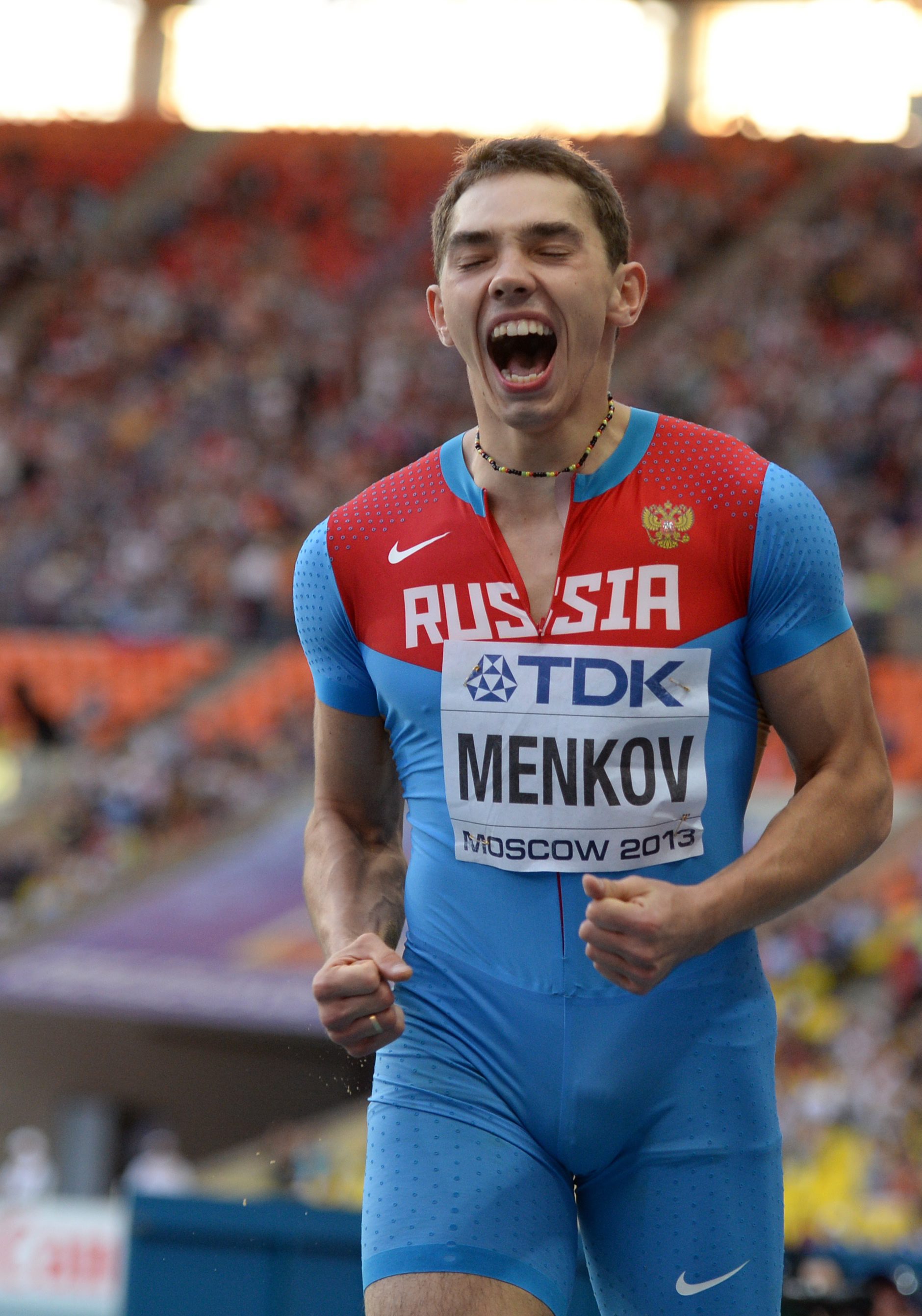 Александър Менков спечели златото на дълъг скок