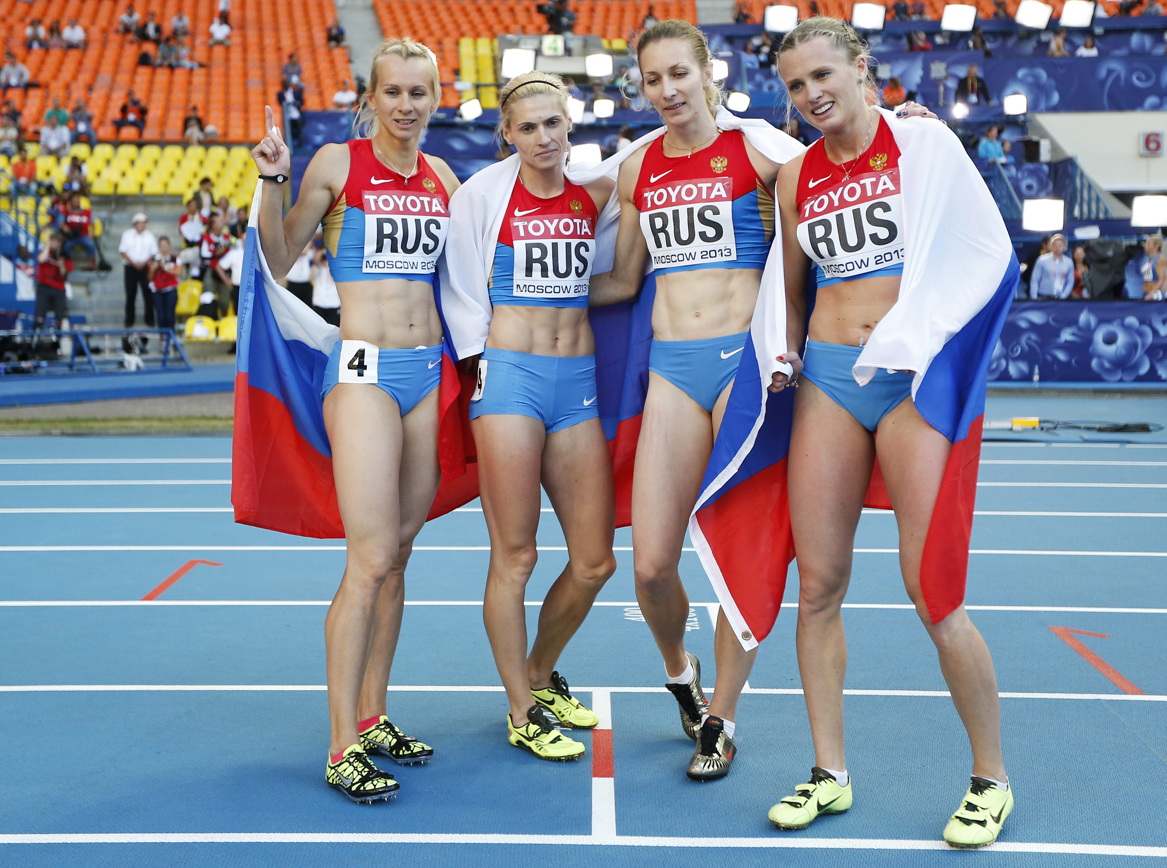 Русия спечели щафетата на 4х400 метра в Москва през 2013 г.