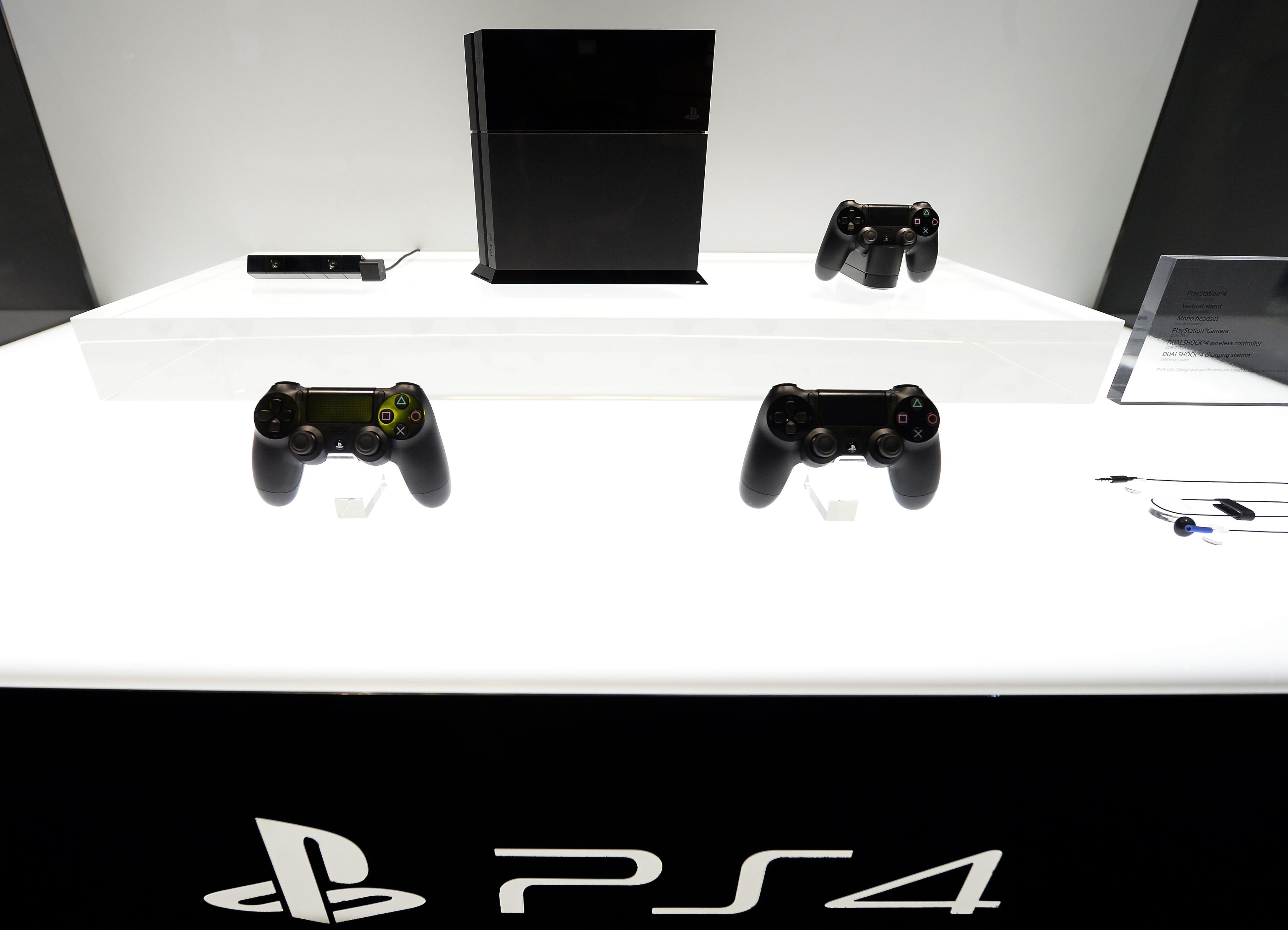 PlayStation 4 ще струва 399 евро в Европа
