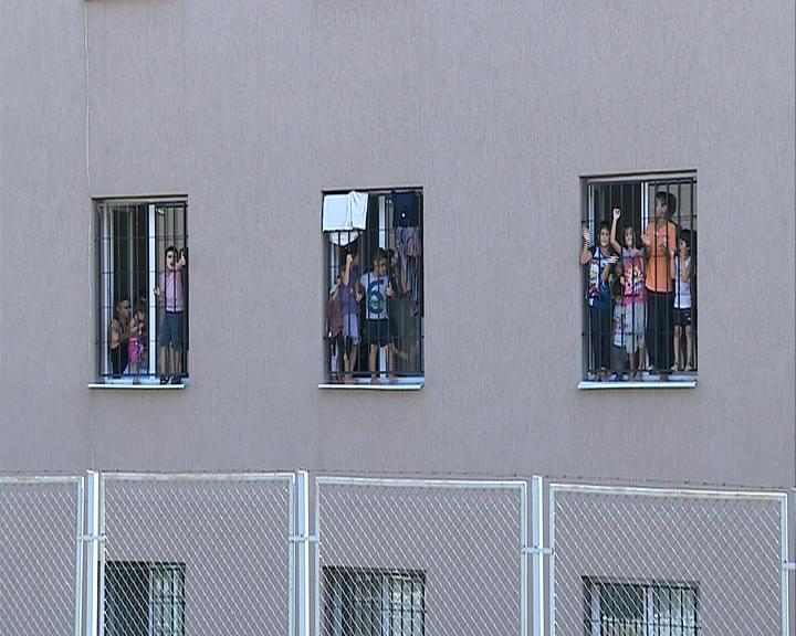 Сирийски бежанци в Дома за временно настаняване на чужденци в Любимец
