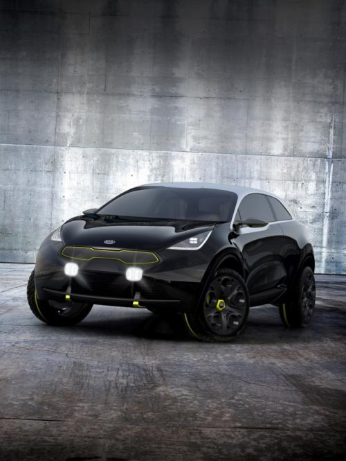 KIA показа снимки на Niro преди Франкфурт